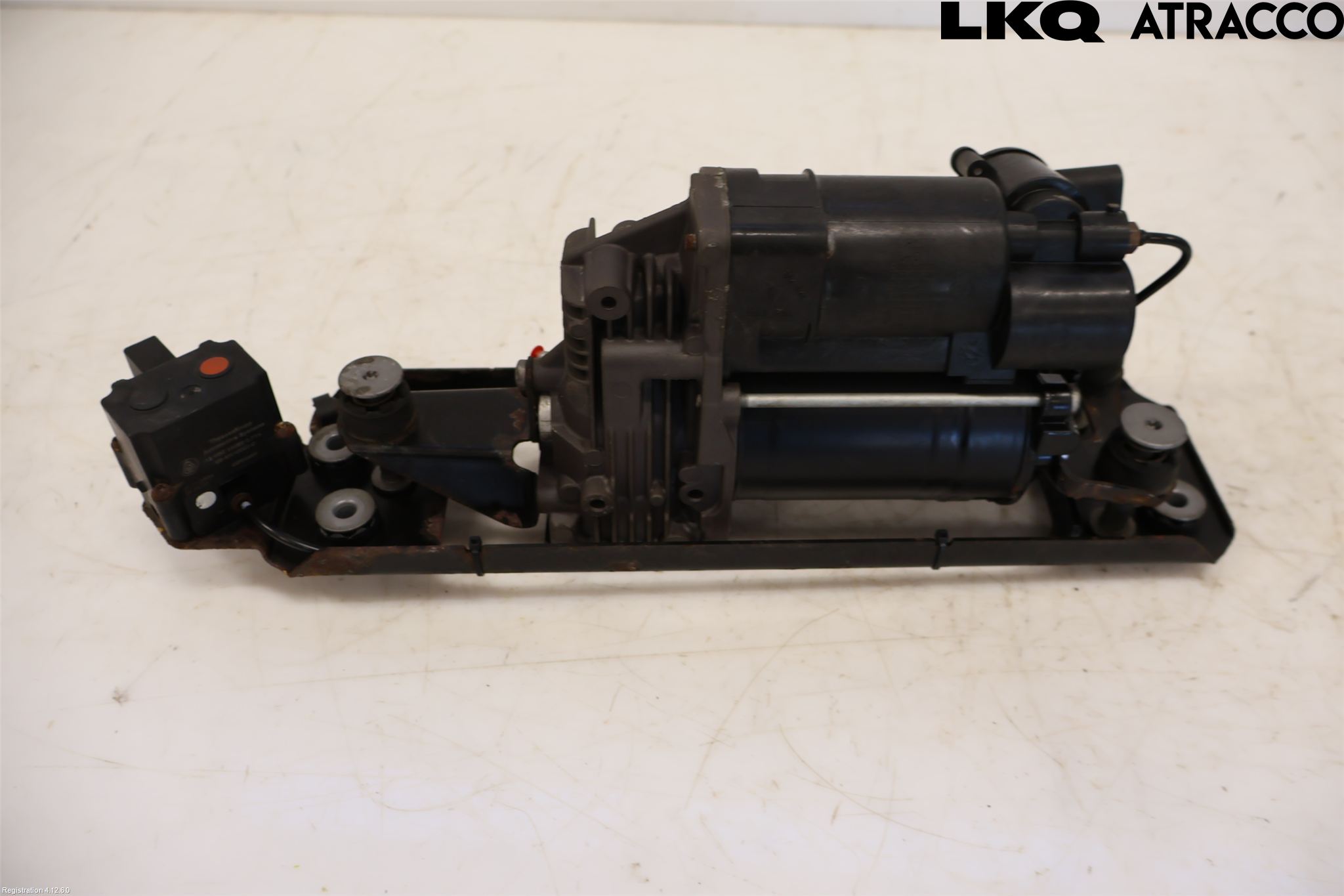 BMW 5 E60/61 Sed/Tou 02-10 Kompressor Stöt-Fjädring