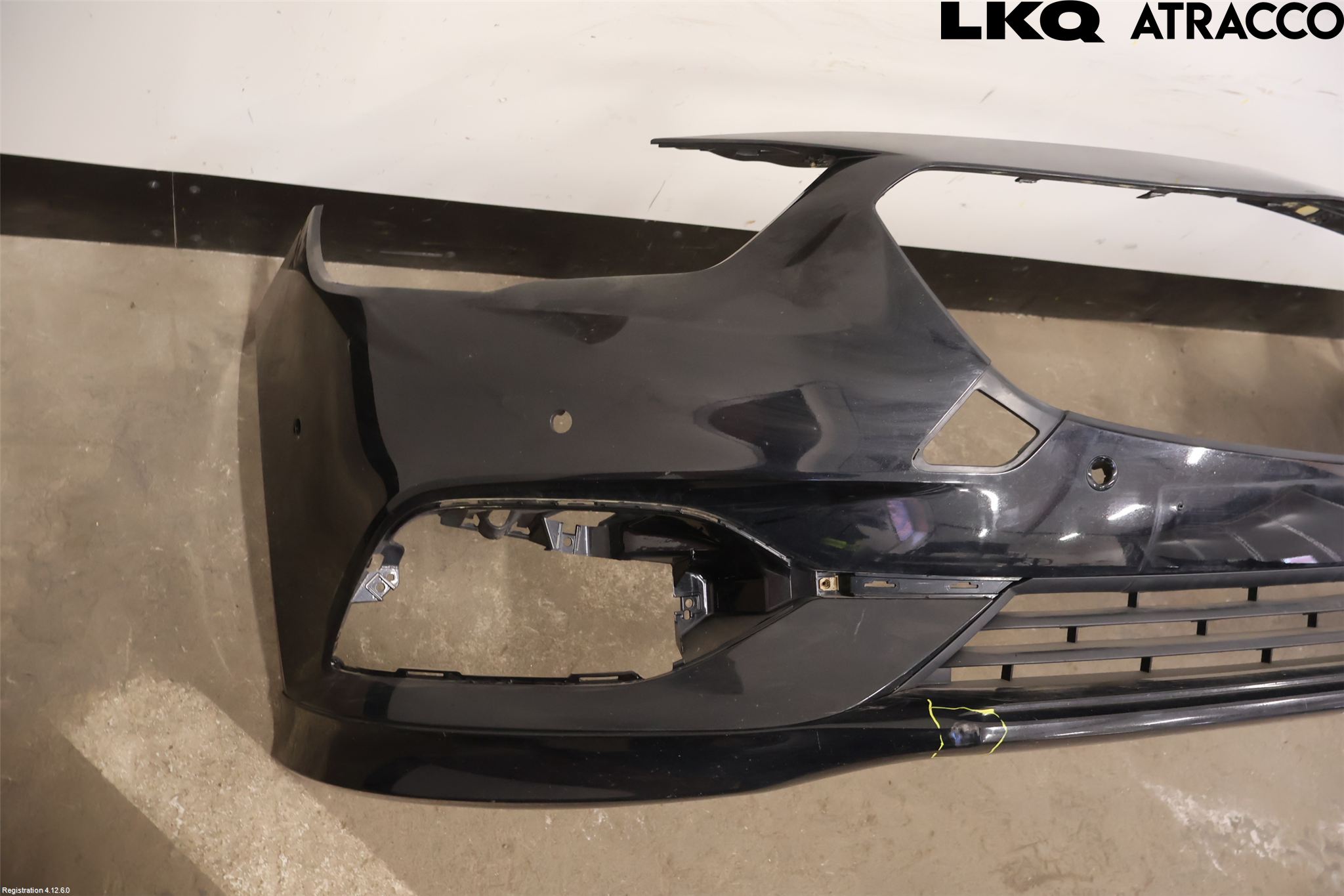 Opel INSIGNIA 17- Stötfångarbeklädnad Fram