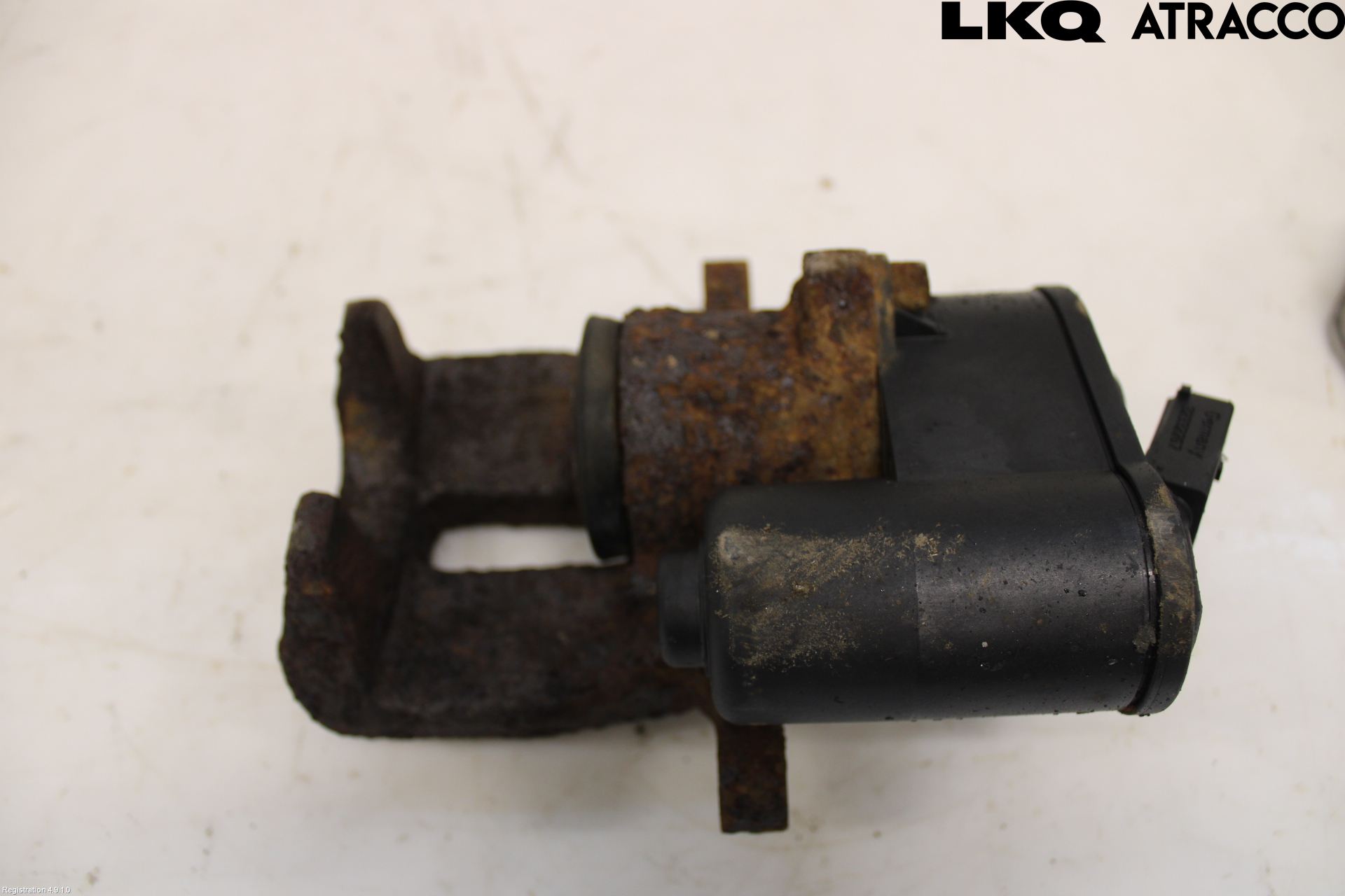 Volkswagen VW PASSAT 11-14 Bromsok Bak Höger