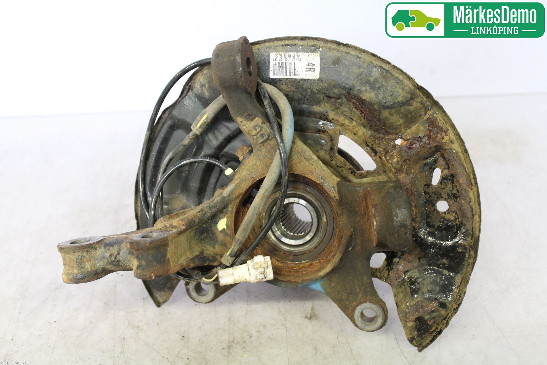 Toyota YARIS XP130 12-14 Styrspindel Lagerhus Hö