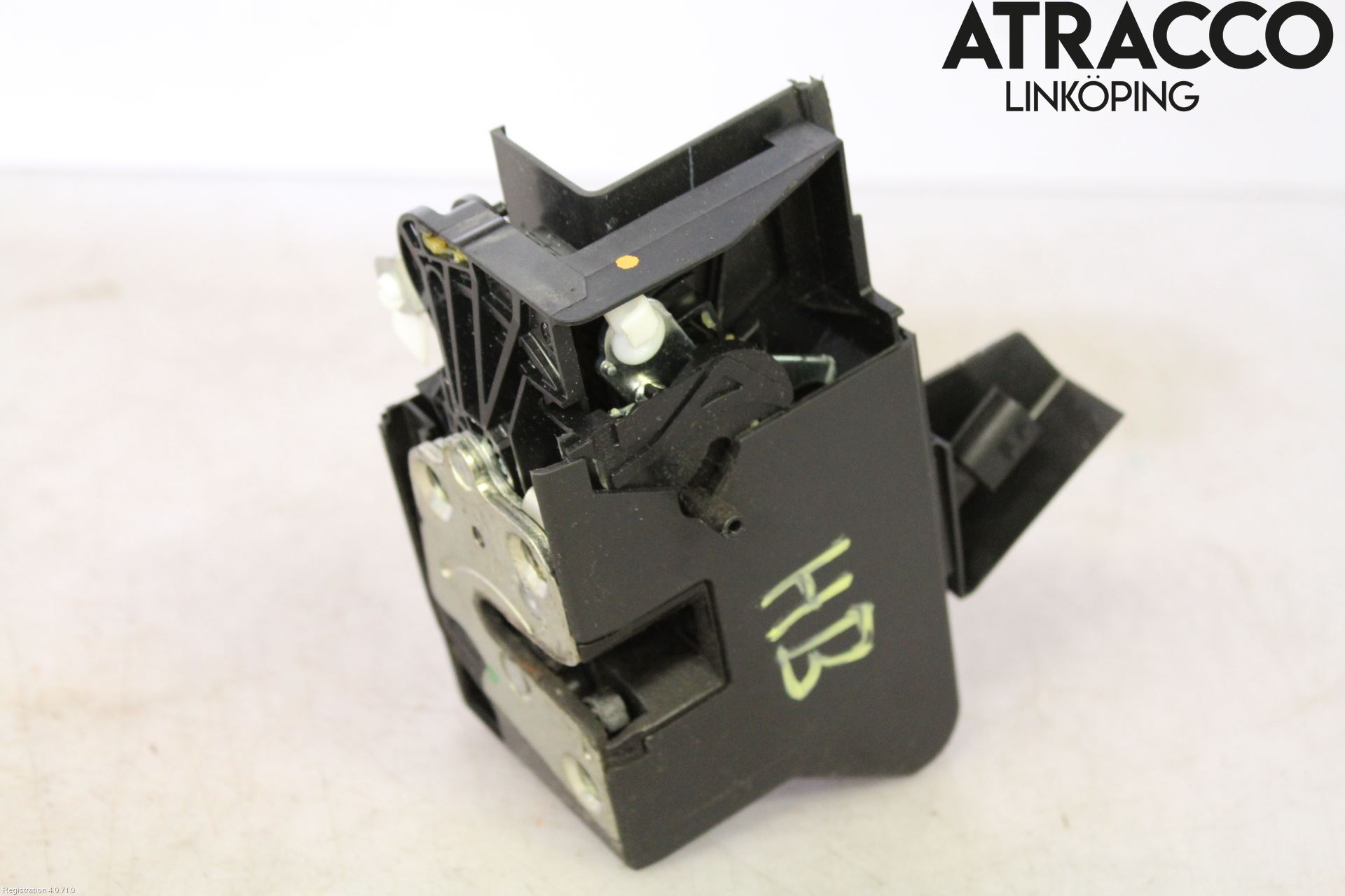 Dacia SANDERO/STEPWAY 13-20 Låskista-Dörrlås