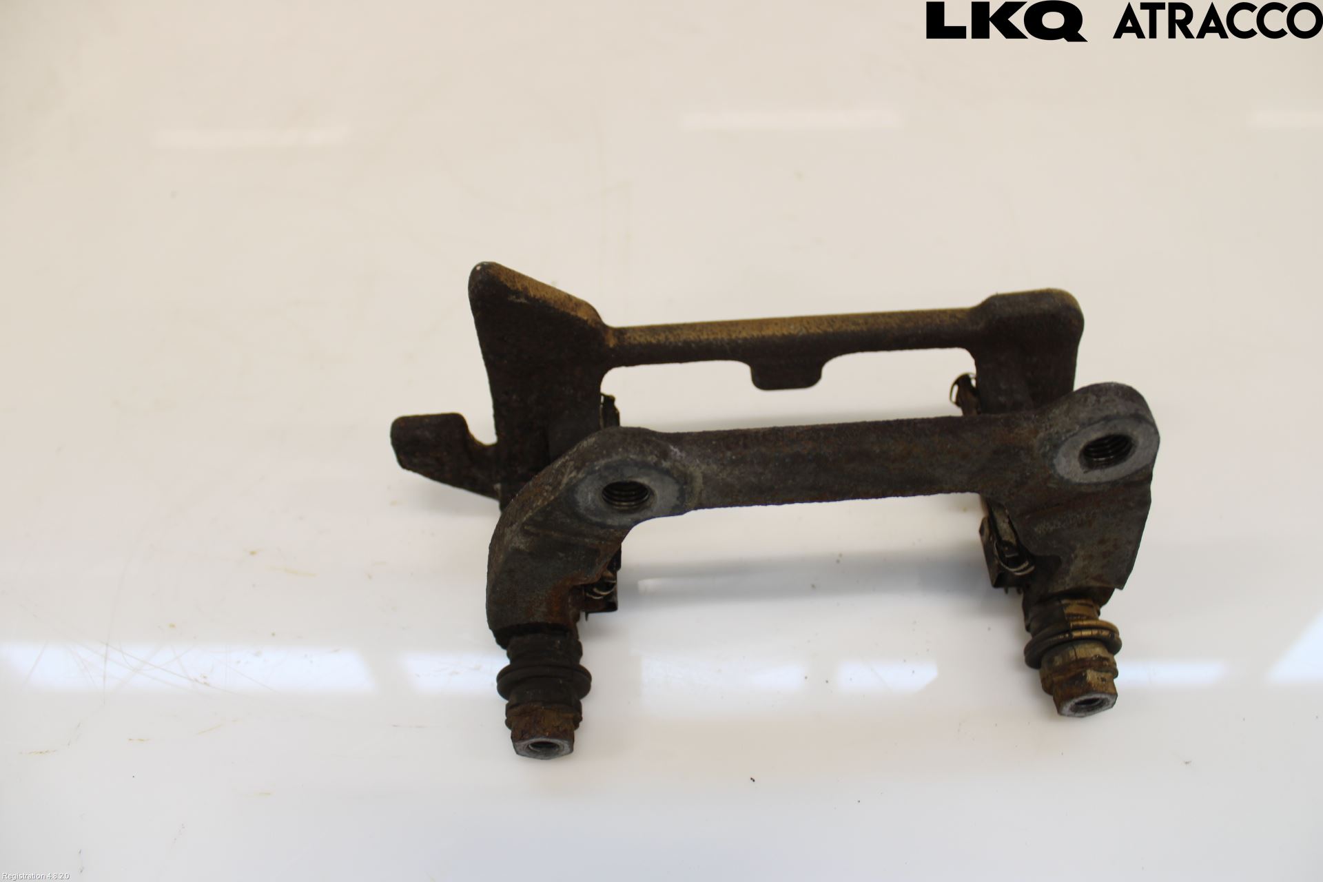 Audi A5 07-16 Bromsokshållare