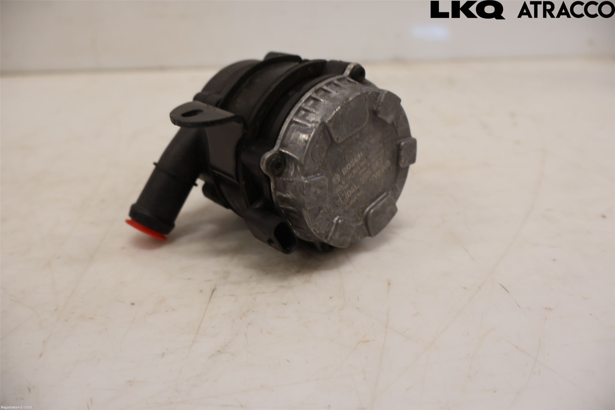 Volkswagen VW PASSAT 15-19 Vattenpump