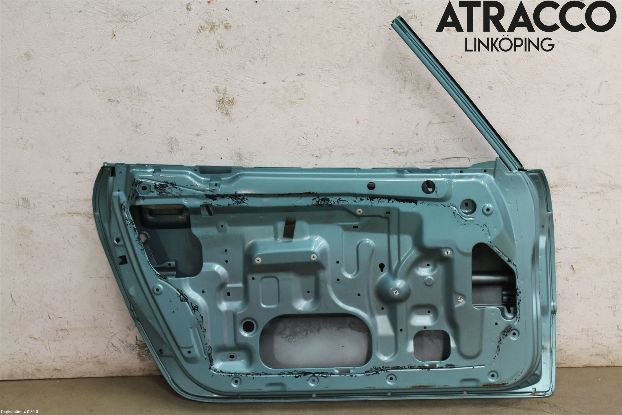 Suzuki VITARA 88-98 Dörr Fram Vänster