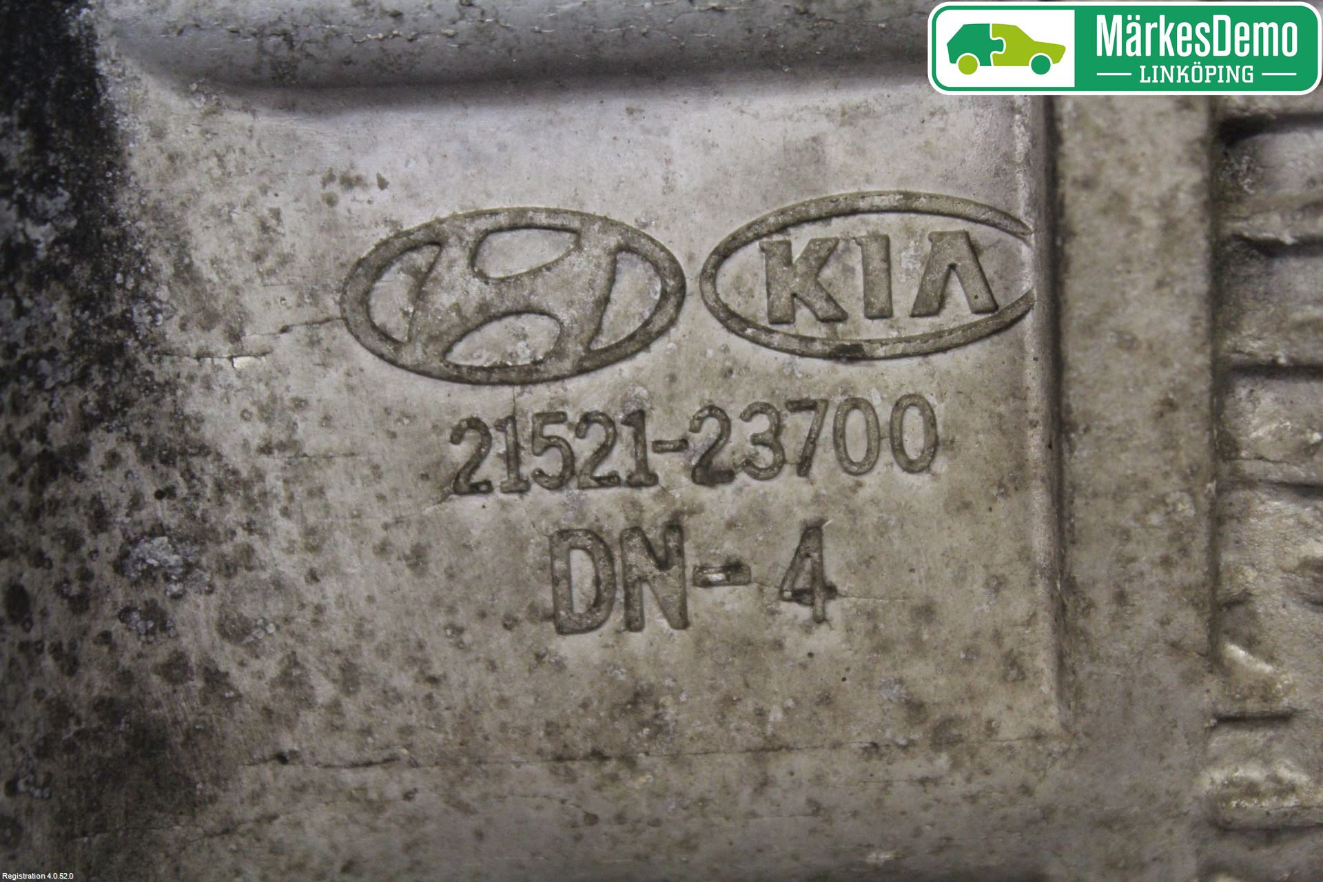 Hyundai TRAJET Oljetråg