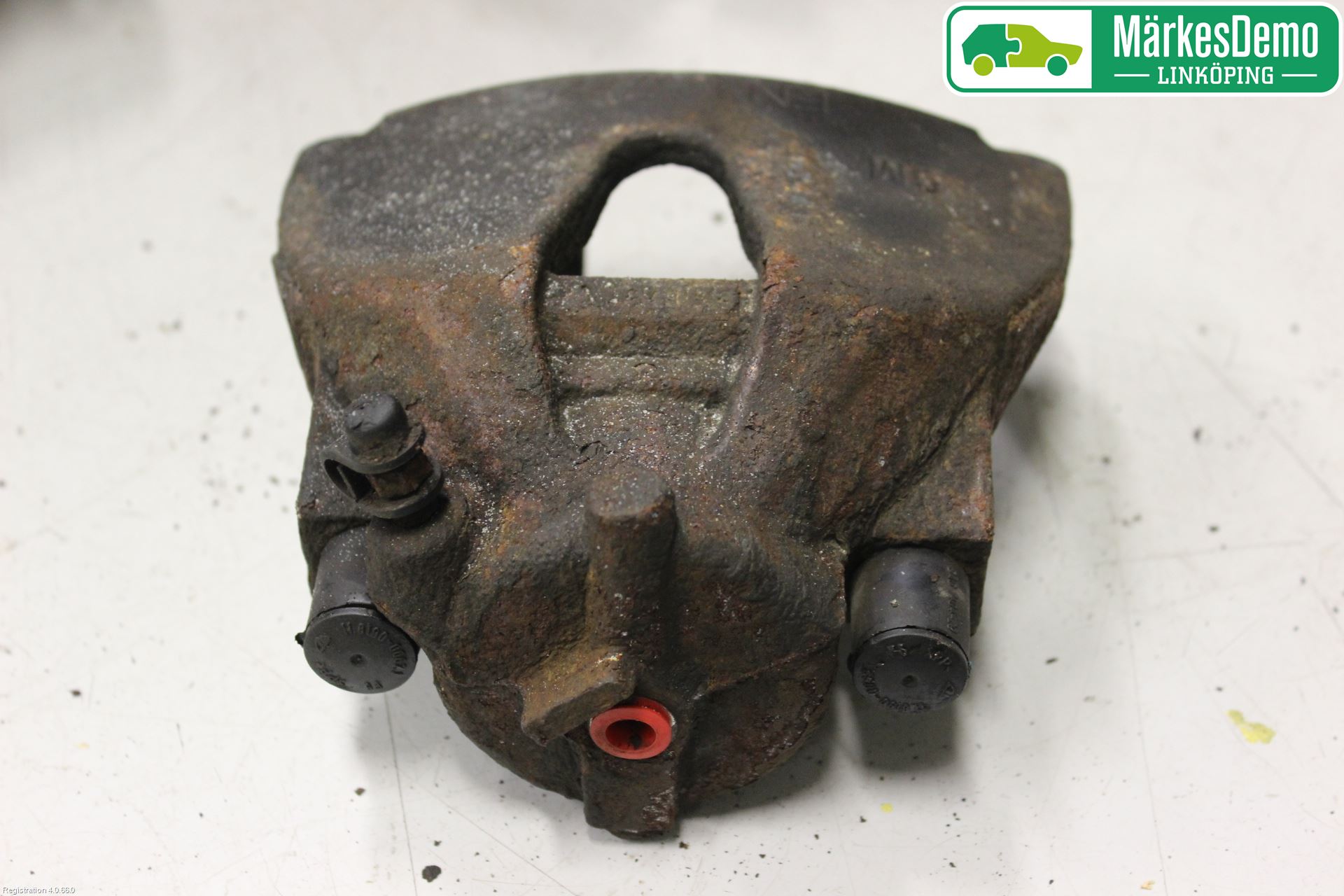 Saab 9-5     06-10 Bromsok Fram Vänster