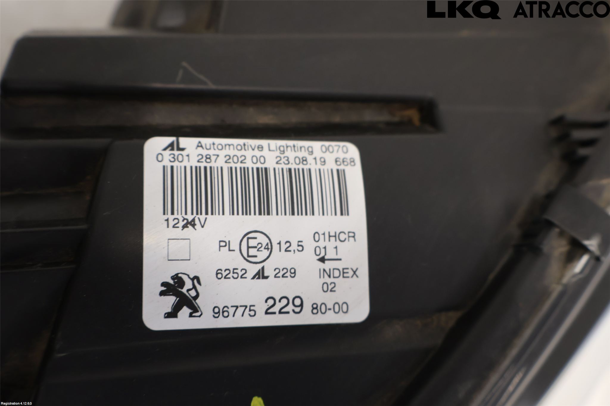 Peugeot 308 14-21 Strålkastare Höger