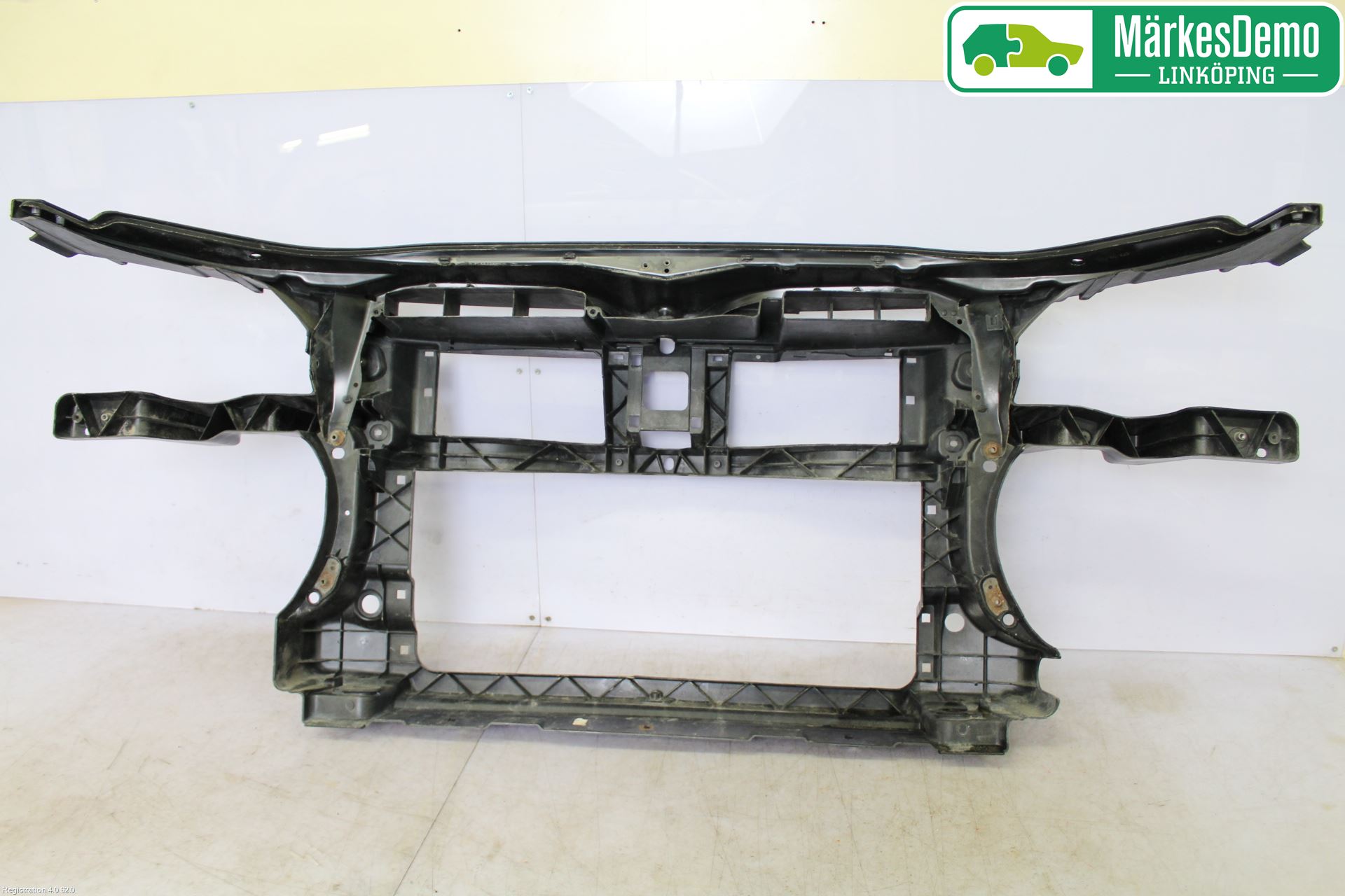 Volkswagen VW PASSAT 05-11 Frontplåt