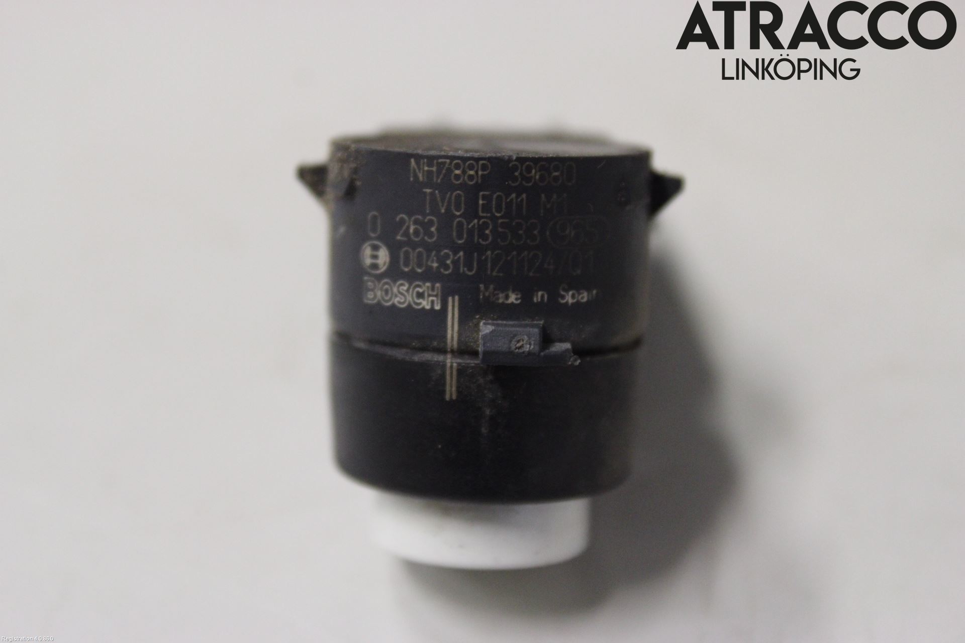 Honda CR-V 13-18 Parkeringshjälp Frontsensor