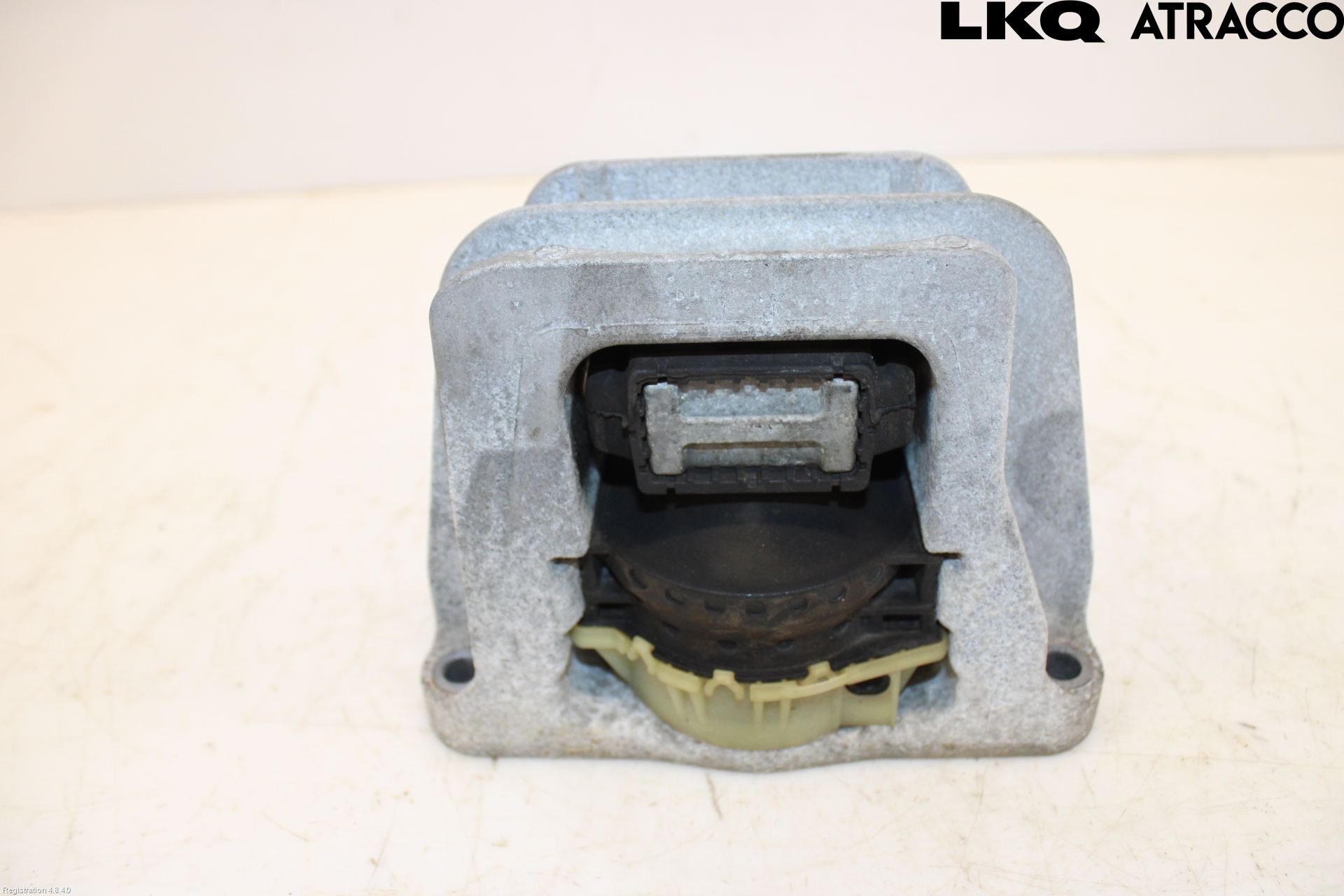 Ford TRANSIT SKÅP/BUSS 14-22 Motorfäste