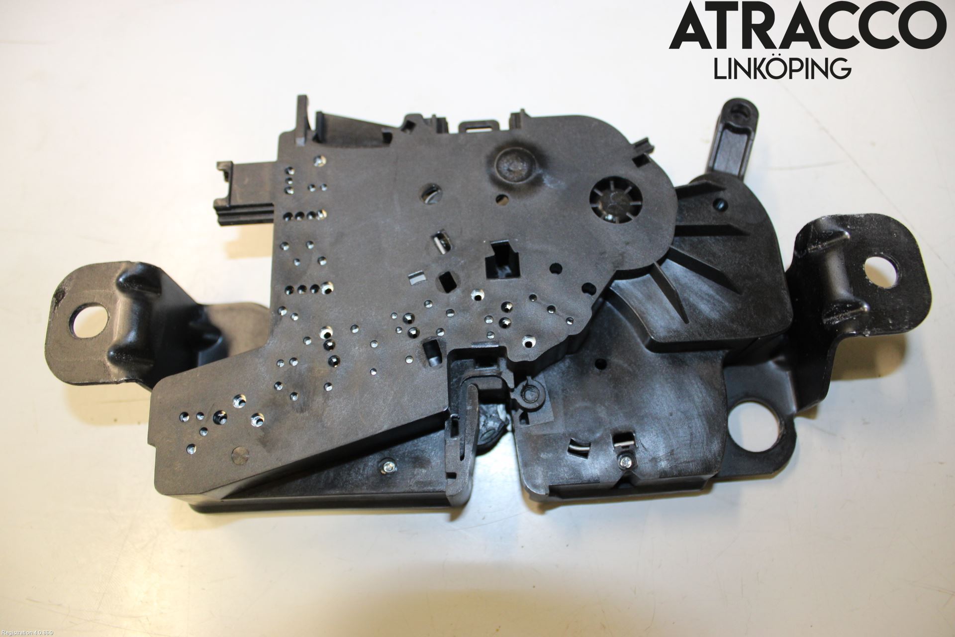 BMW 5 G30/G31/F90 17-23 Låskista Baklucka