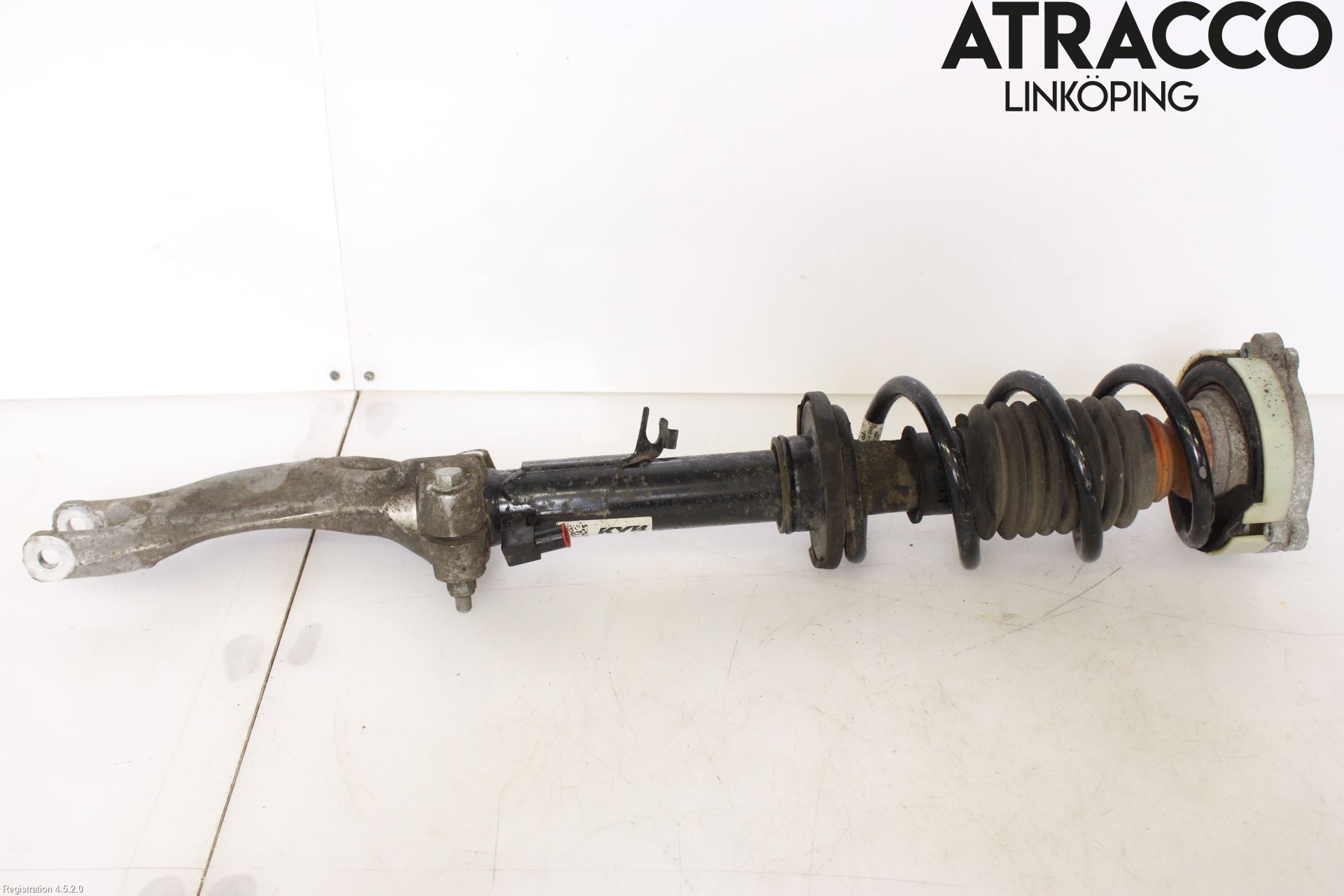 Audi A4/S4 B9 16-19 Fjäderben Fram Vänster