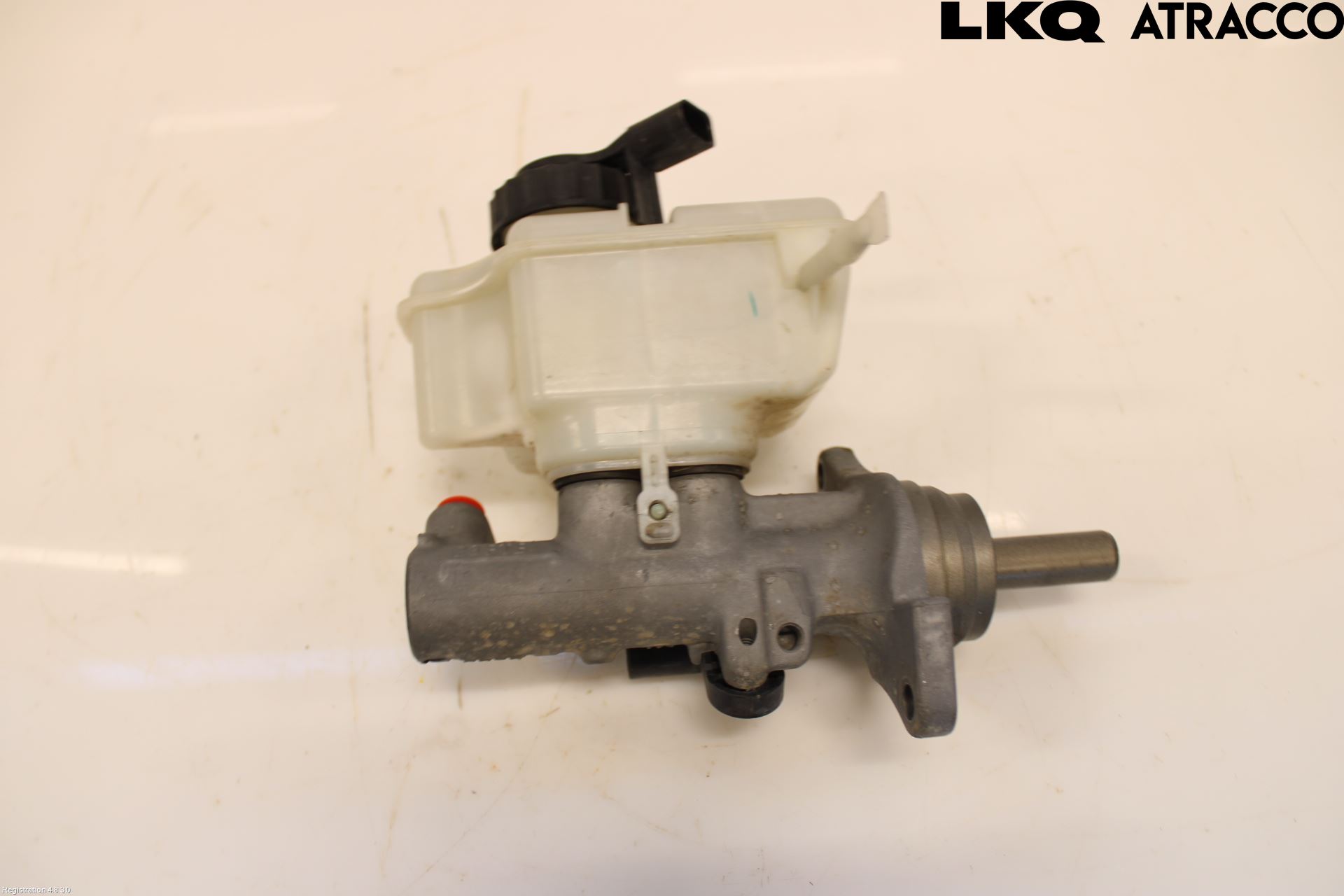 Volkswagen VW JETTA VI 11- Broms Huvudcylinder