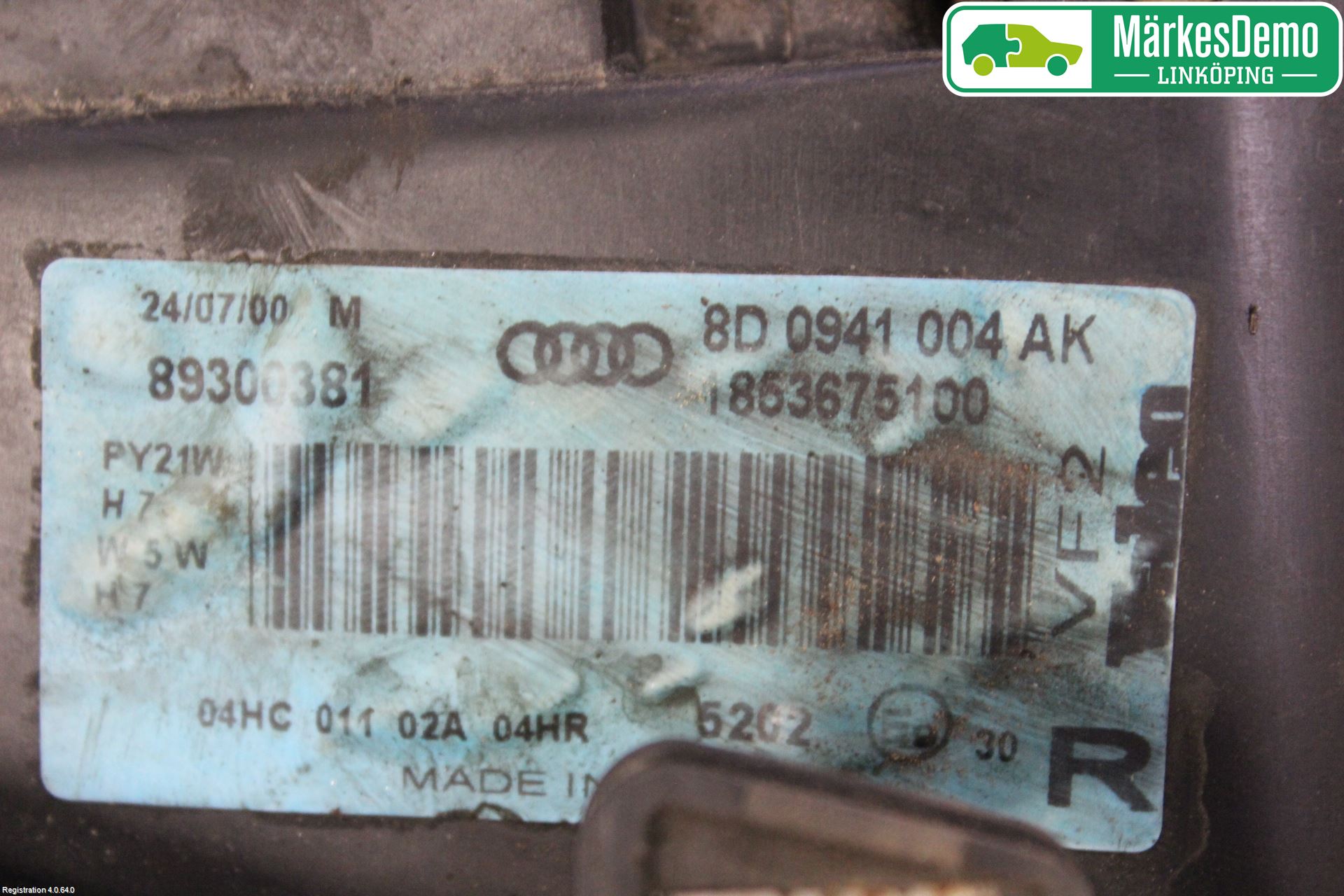 Audi A4/S4 99B-00 Strålkastare Höger