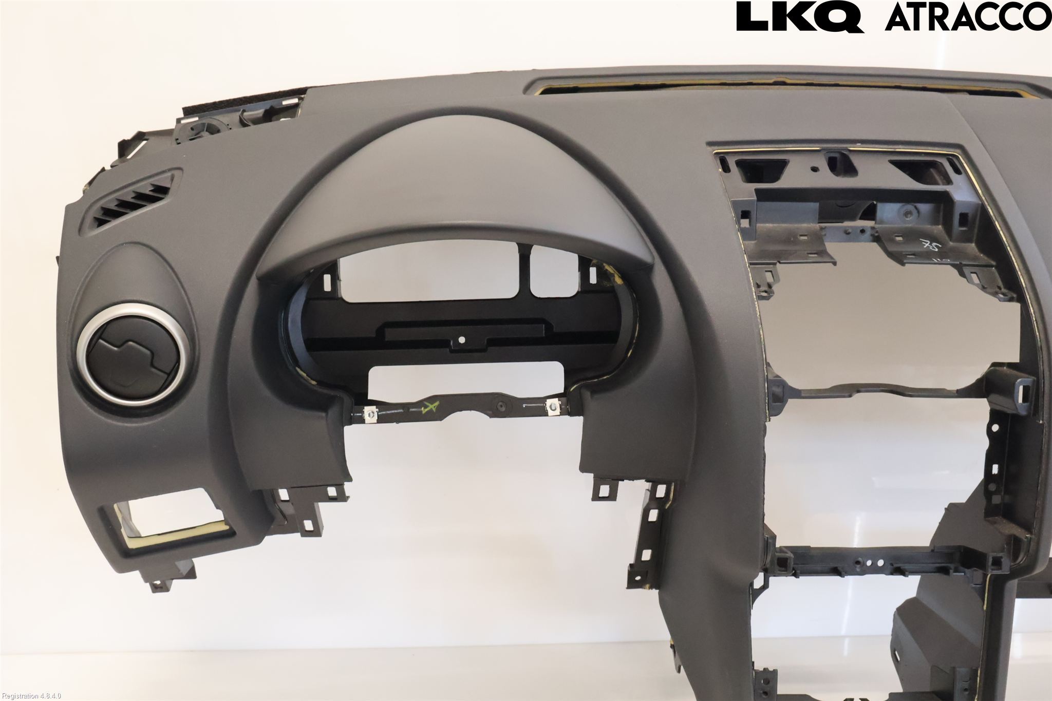 Nissan QASHQAI 10-14 Instrumentbräda