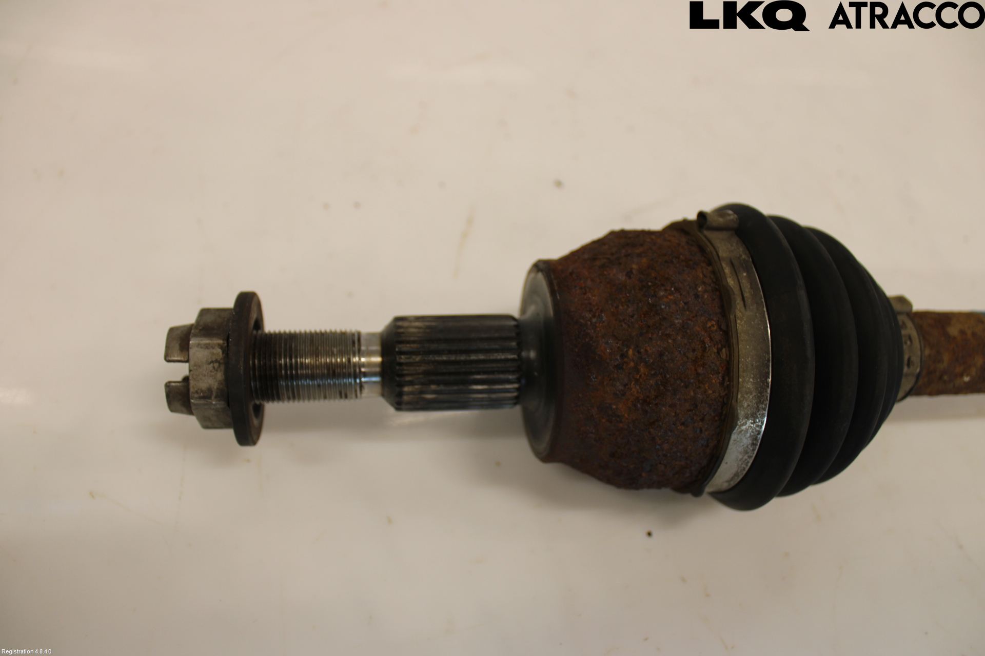 Ford FOCUS 11-14 Drivaxel Fram Höger