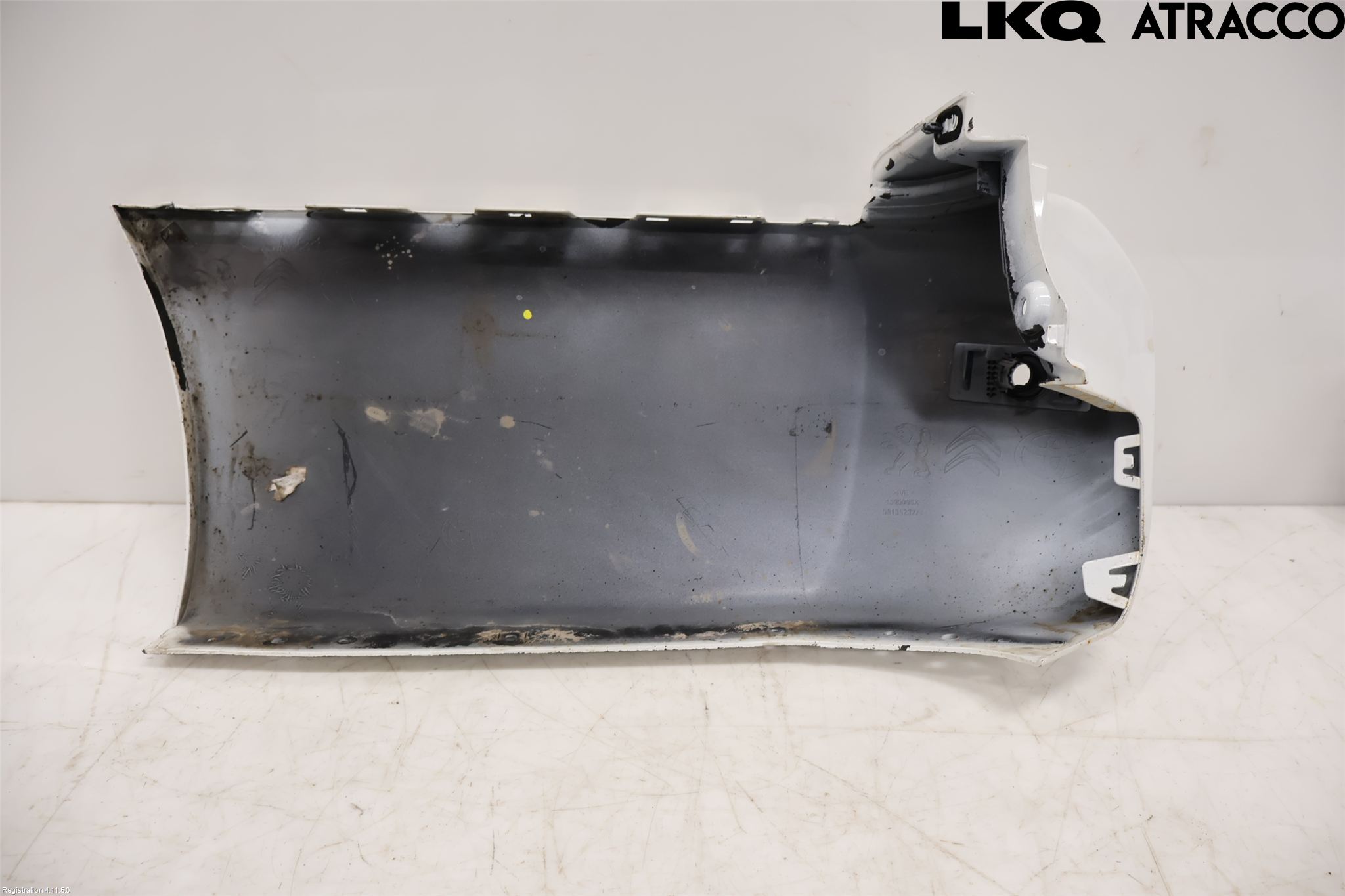 Opel VIVARO 20- Stötfångardel Bak Hö