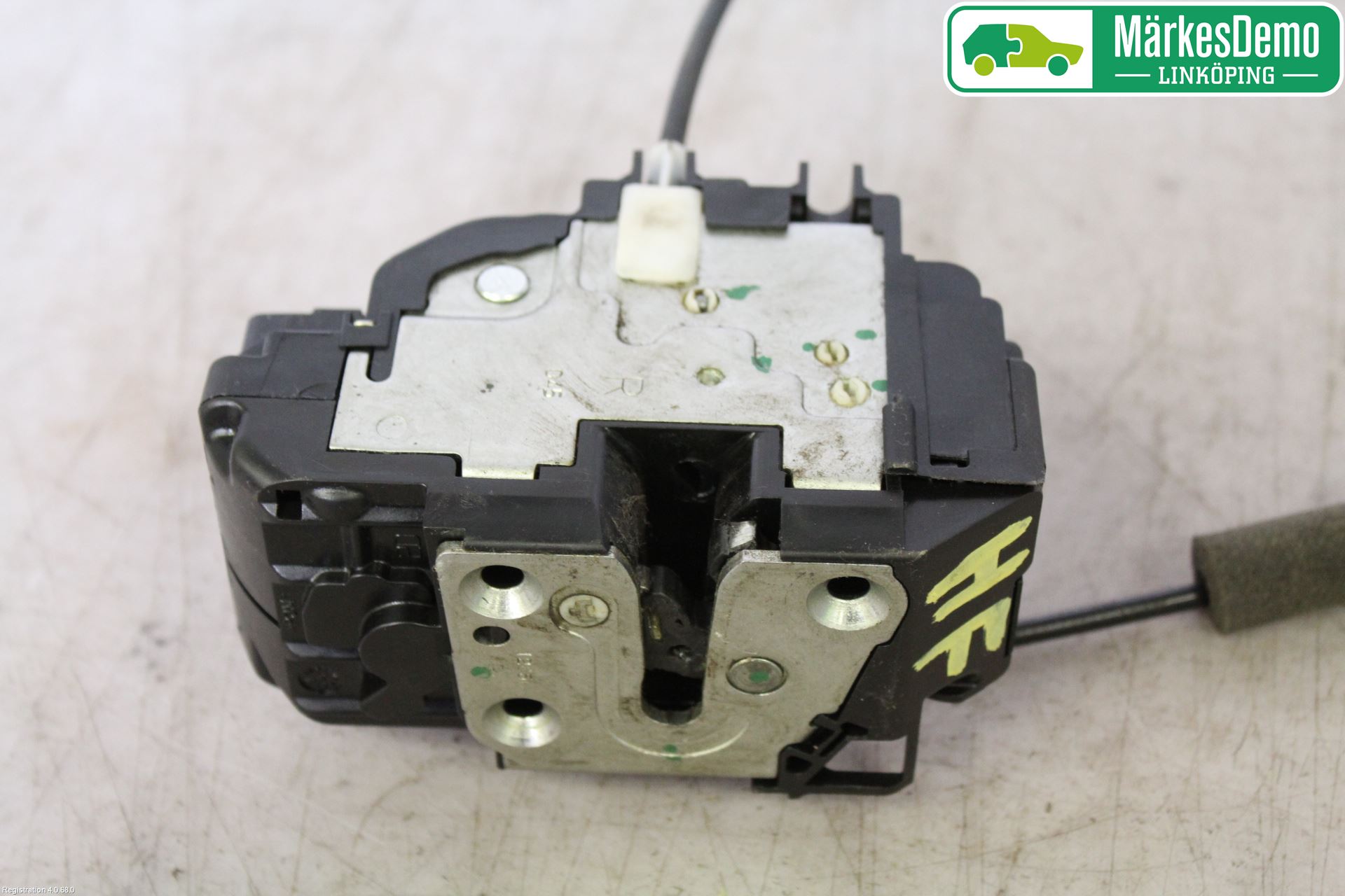 Nissan MICRA 03-07 Låskista-Dörrlås