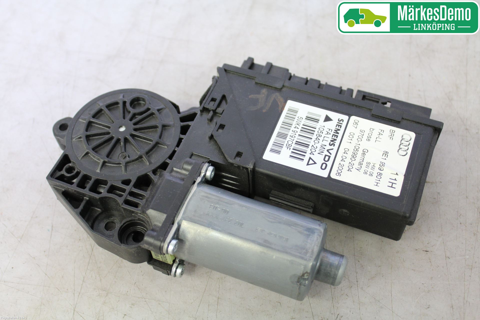 Audi A4/S4 05-07 Fönsterhissmotor