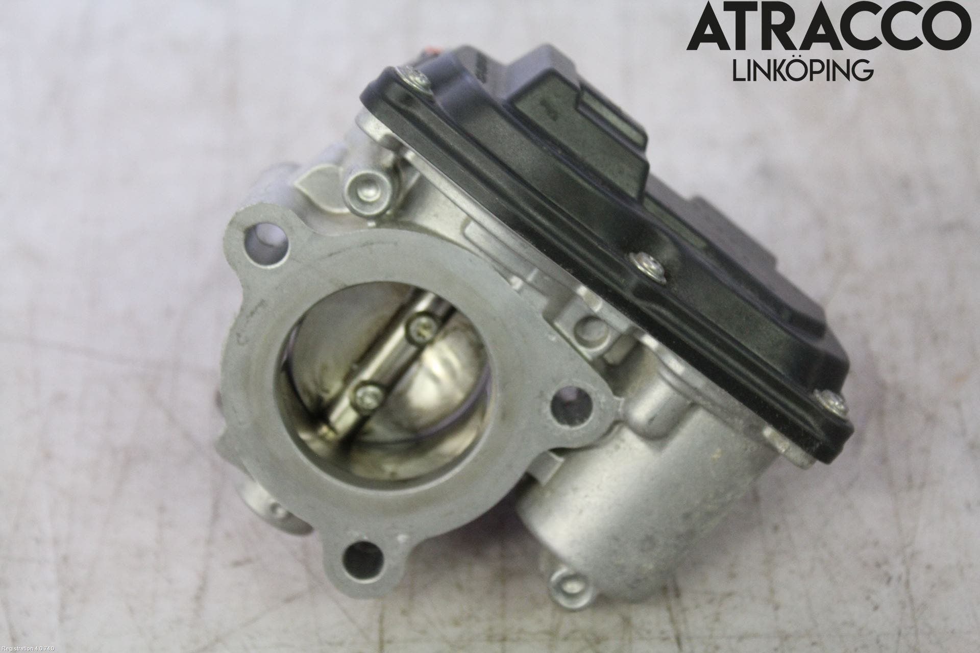 Ford FIESTA 13-17 Injspjällhus