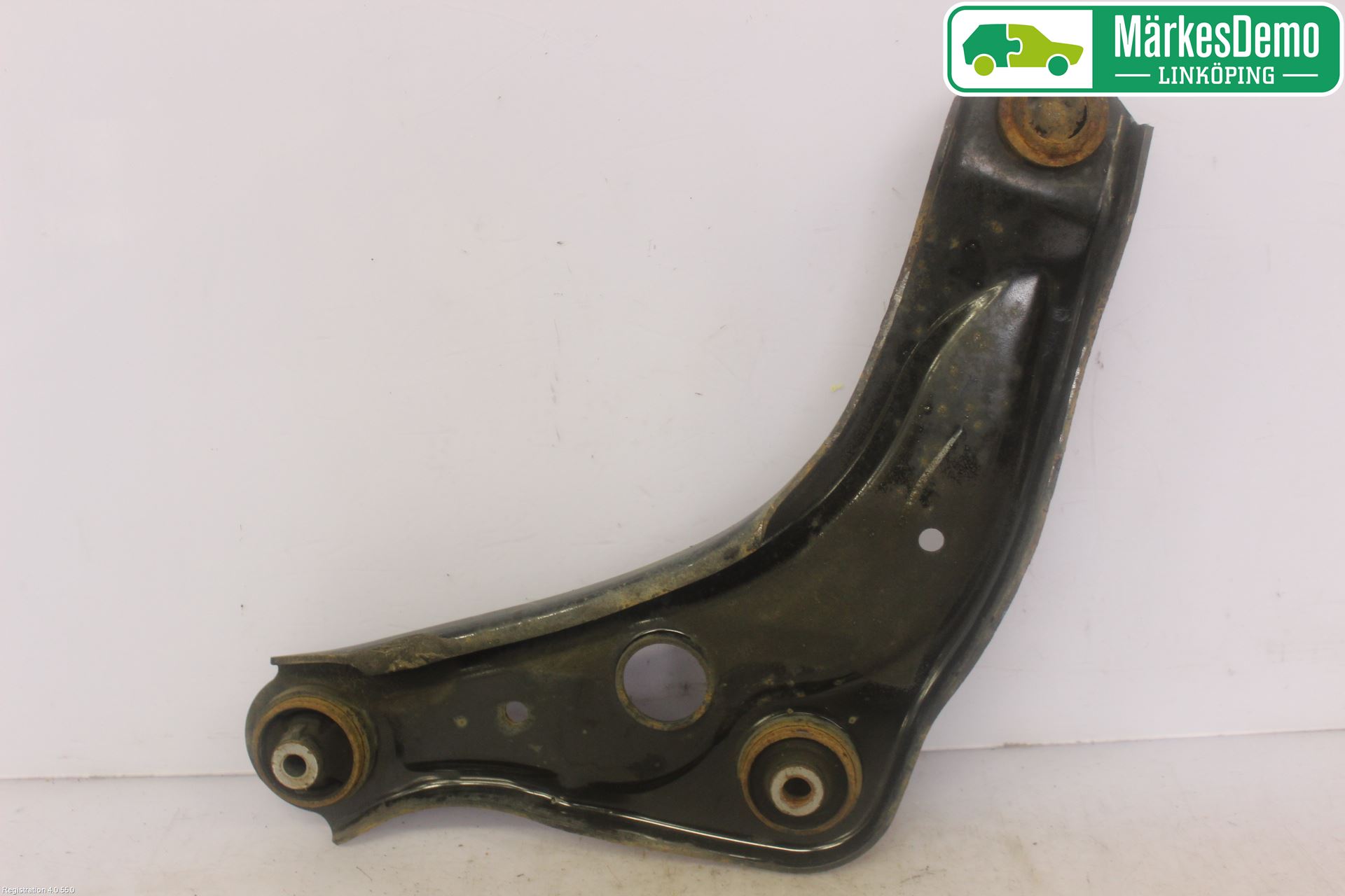 Nissan QASHQAI 14-17 Bärarm Fram Undre Hö