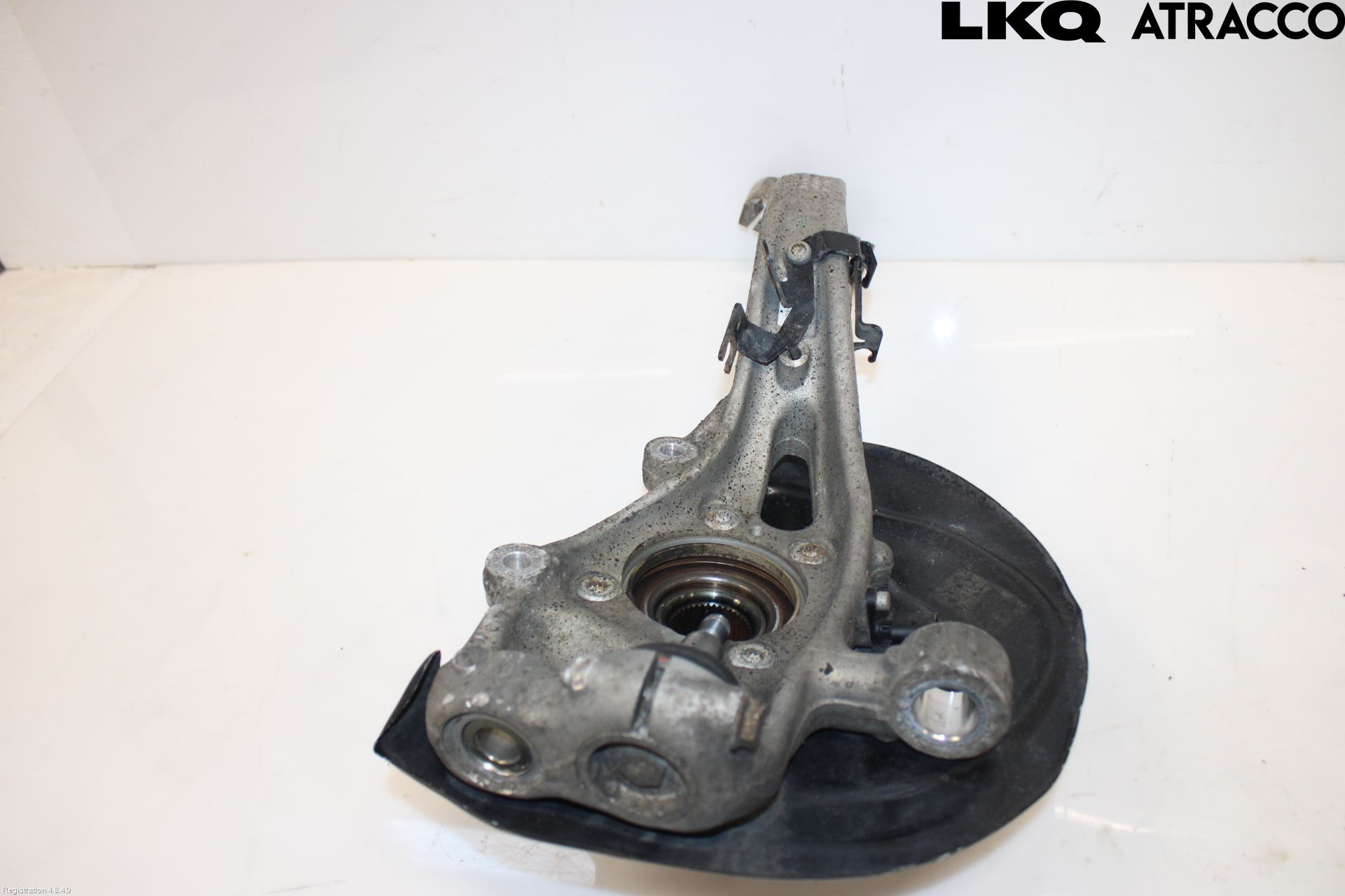 Audi Q7/SQ7 Styrspindel Lagerhus Vä