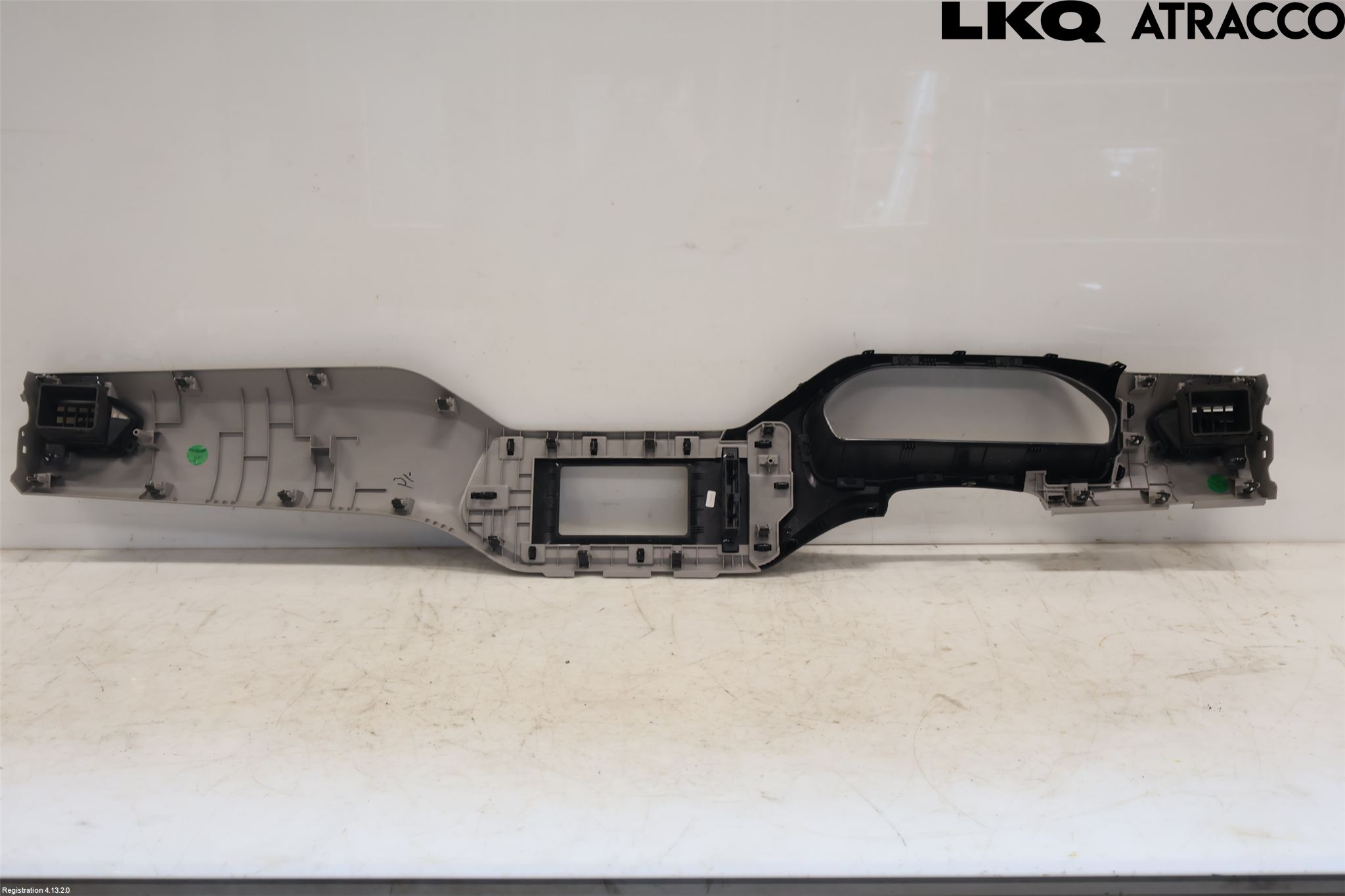 Maxus E-DELIVER3 EV30 20- Instrumentbräda Inlägg-Dekorlist