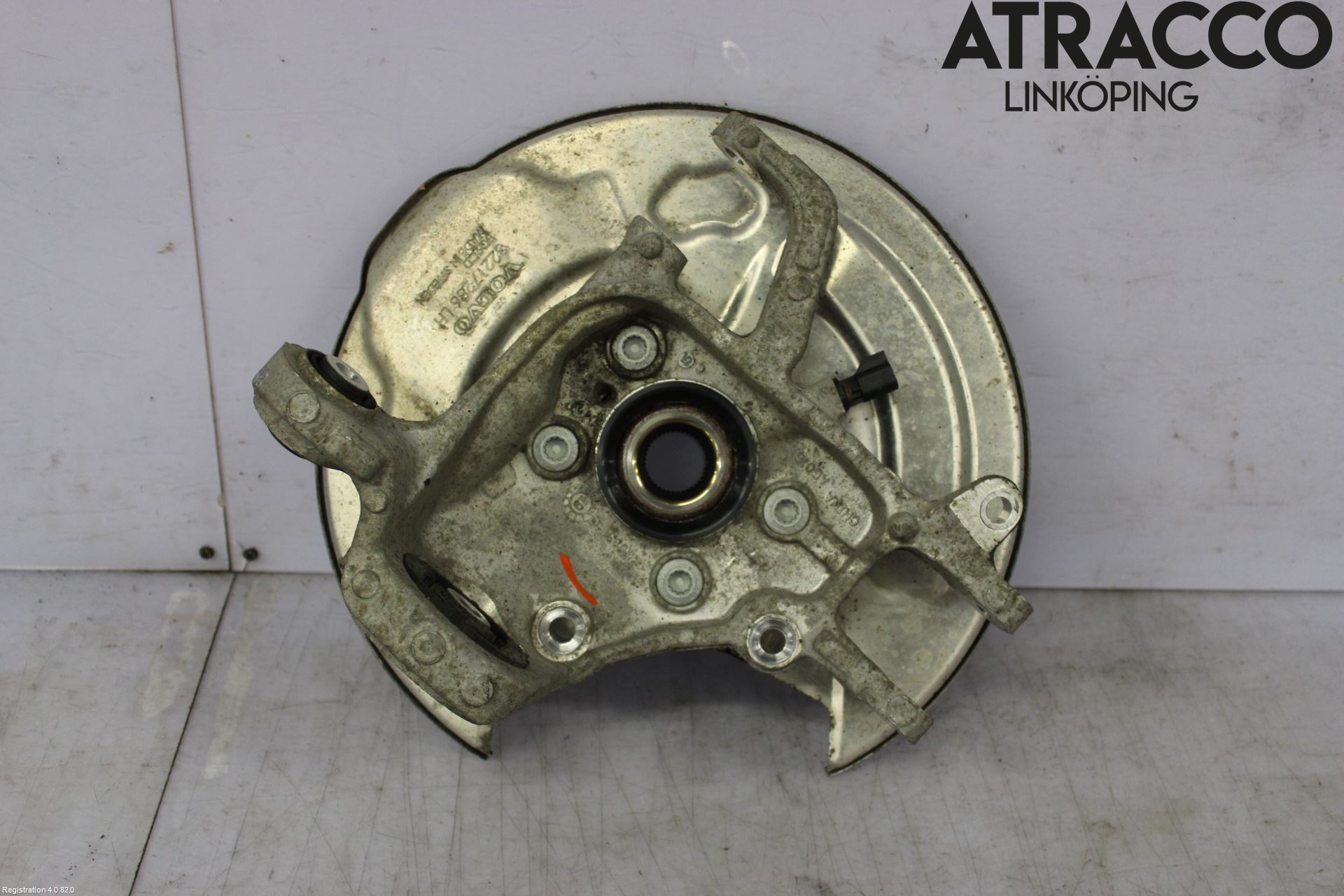 Volvo XC60 18- Hjullagerhus-Spindel Vä B