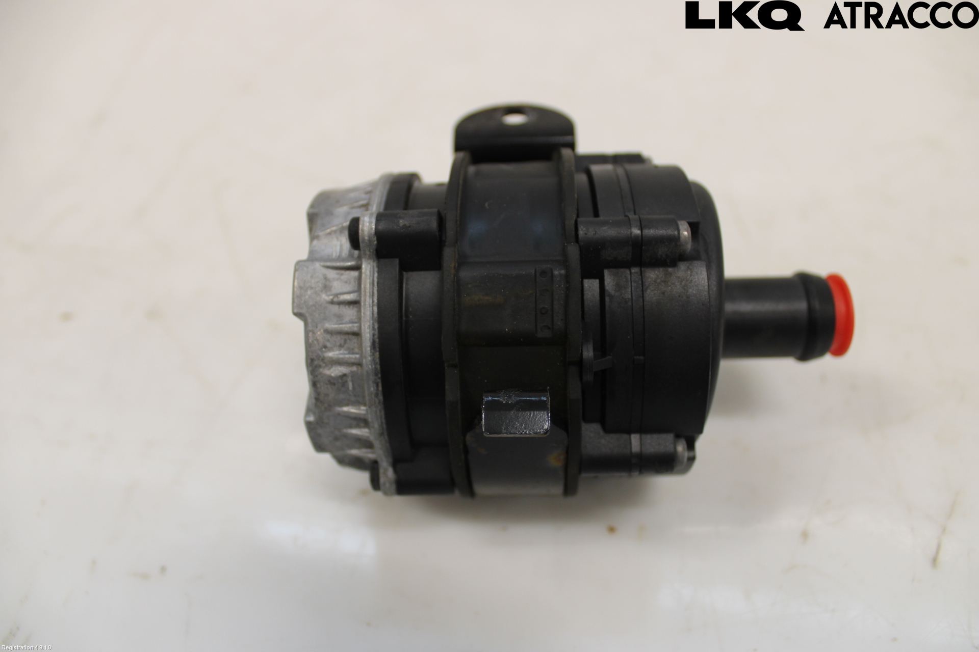 Volkswagen VW PASSAT 15-19 Vattenpump