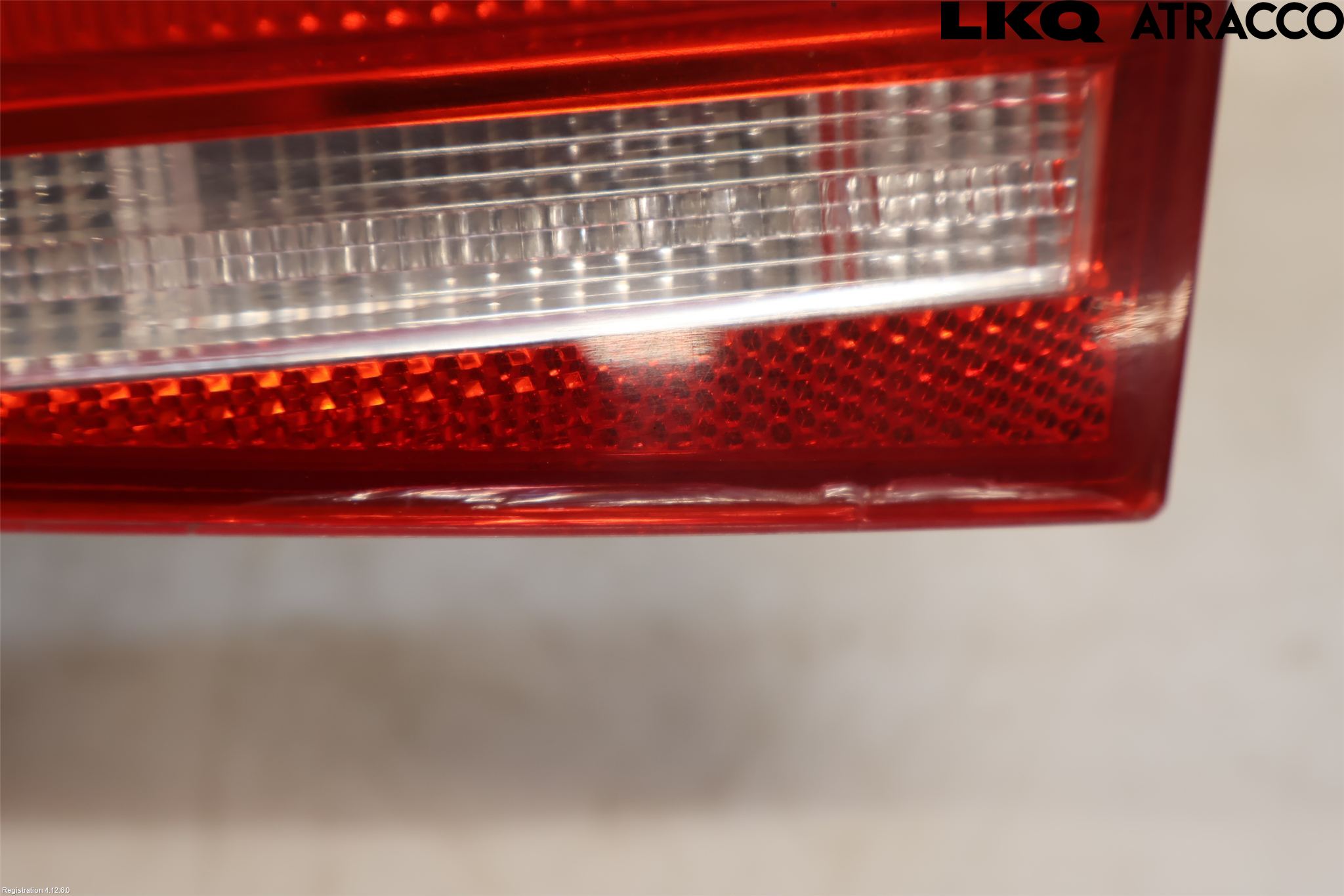 Volkswagen VW PASSAT 11-14 Bakljus Lucka Hö