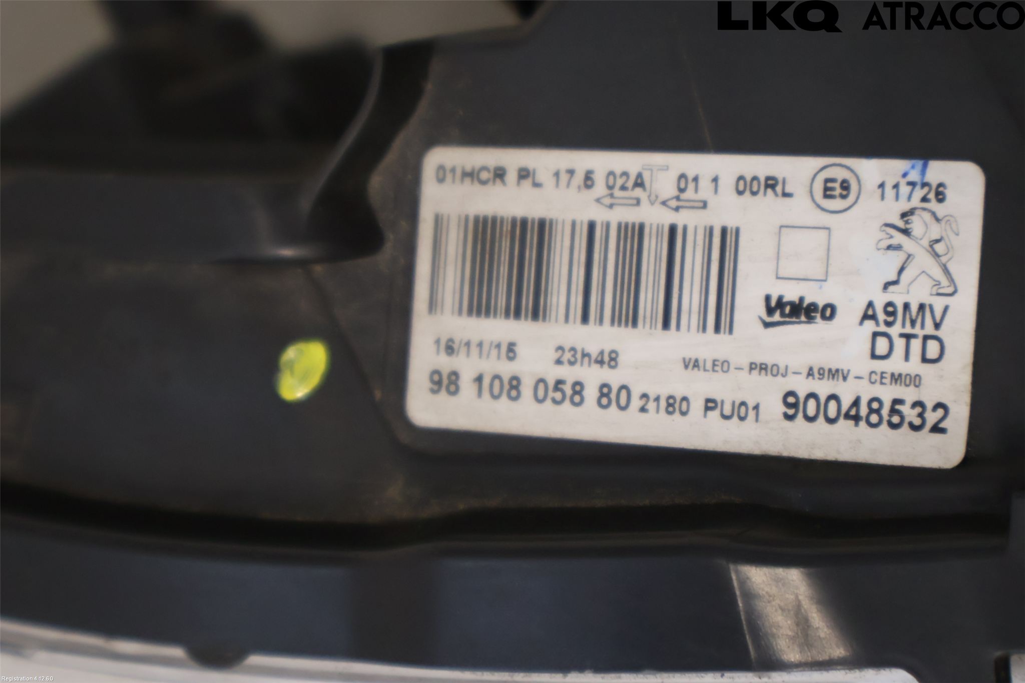 Peugeot PEUGOT 208 16-19 Strålkastare Höger