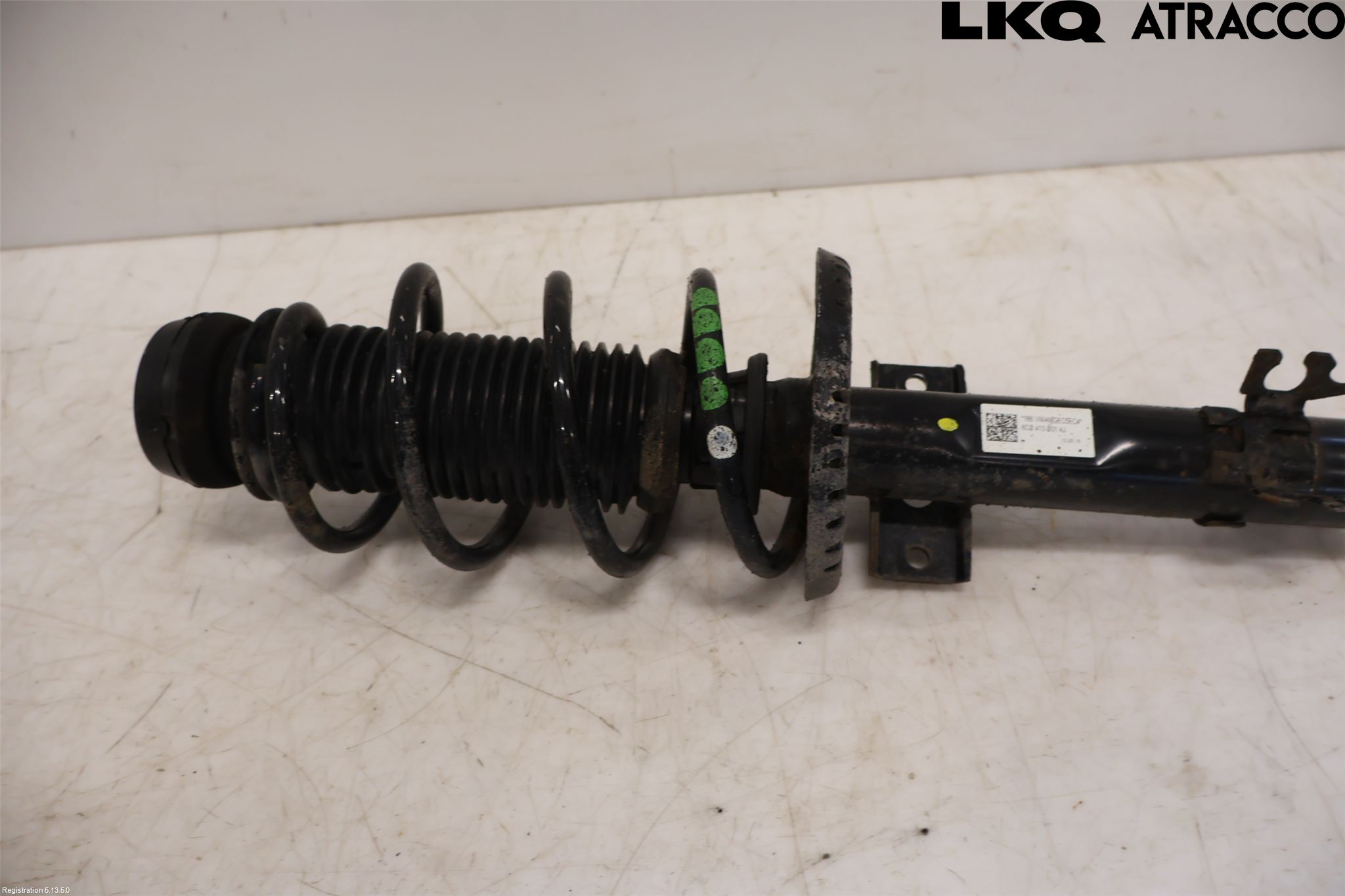 Volkswagen VW POLO 10-17 Fjäderben Fram Höger