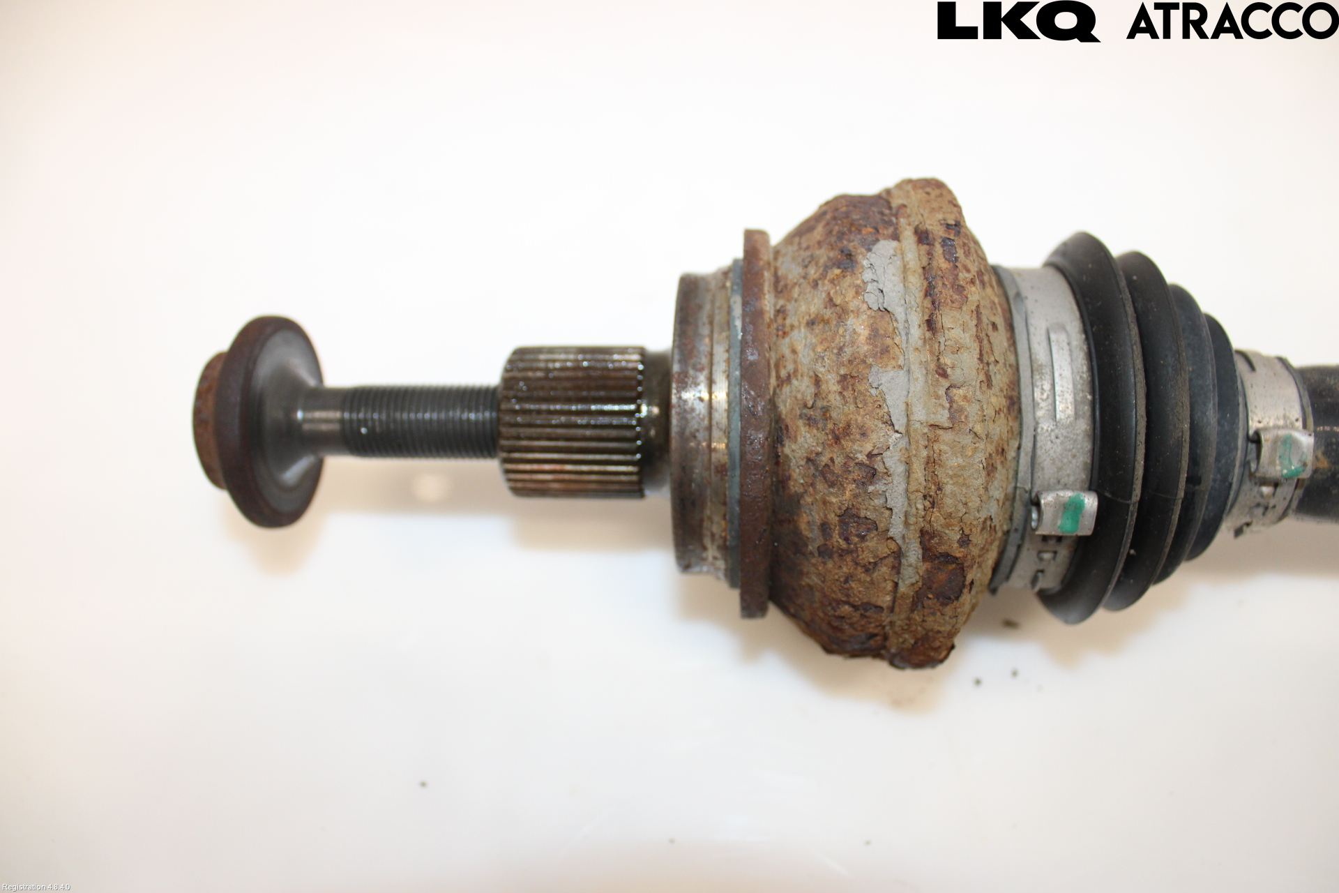 Audi A4/S4 B9 16-19 Drivaxel Bak Vänster