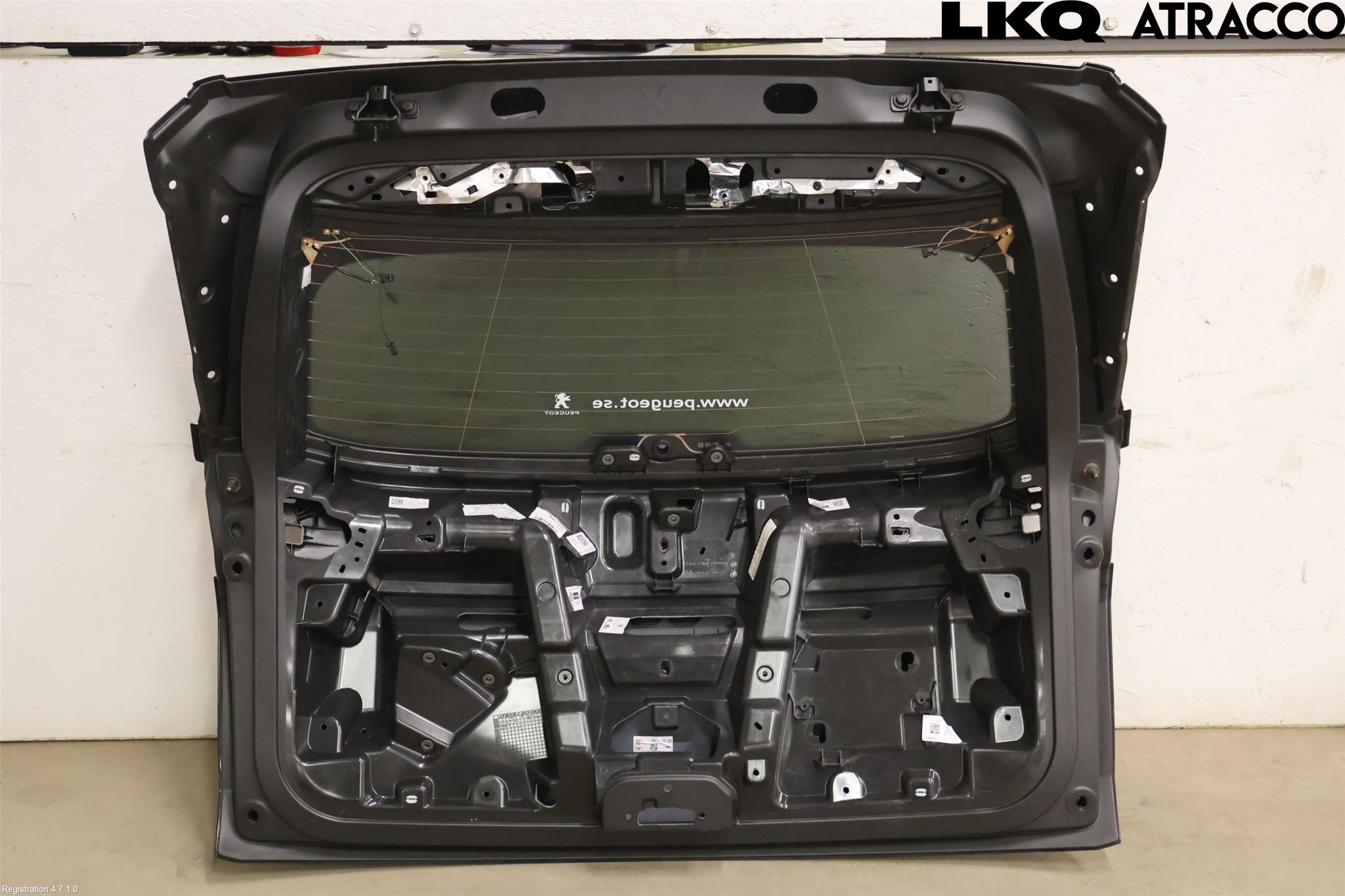 Peugeot 3008 17-24 Baklucka Kombi