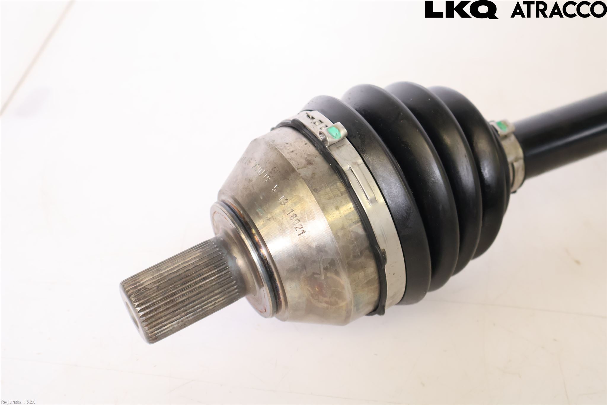 Volvo XC60 14-17 Drivaxel Fram Höger