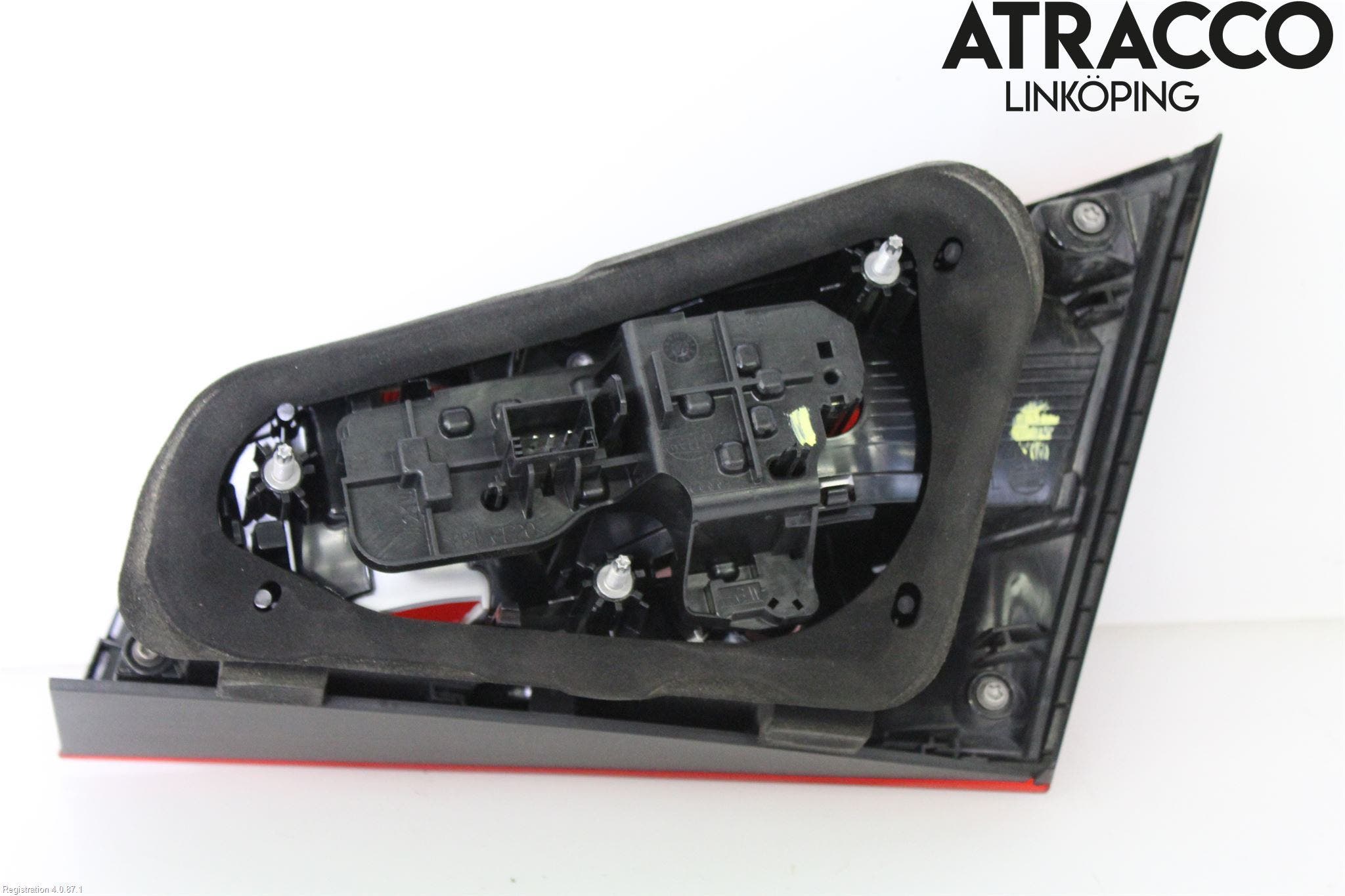 Audi A3/S3 8V 13-20 Bakljus Lucka Vä