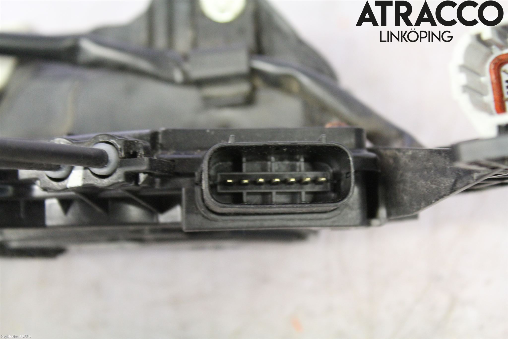 Kia OPTIMA 00-15 Låskista-Dörrlås