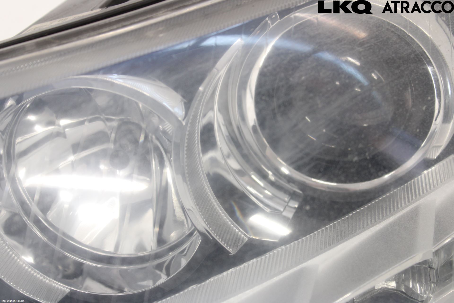 Audi A6/S6     05-11 Strålkastare Vänster