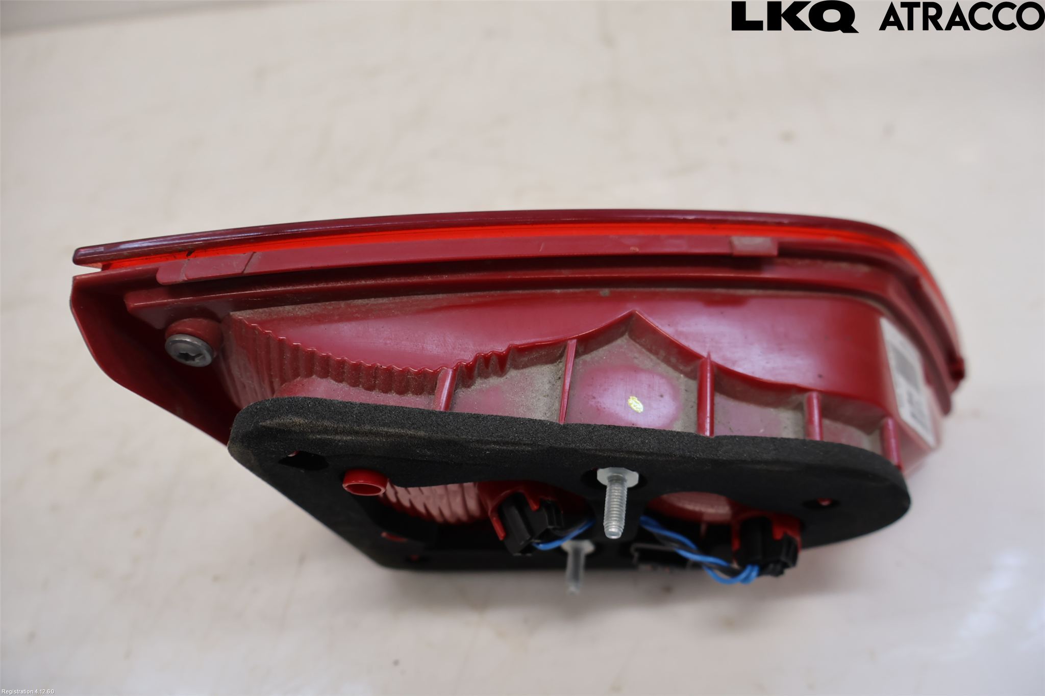 Volkswagen VW PASSAT 11-14 Bakljus Lucka Hö