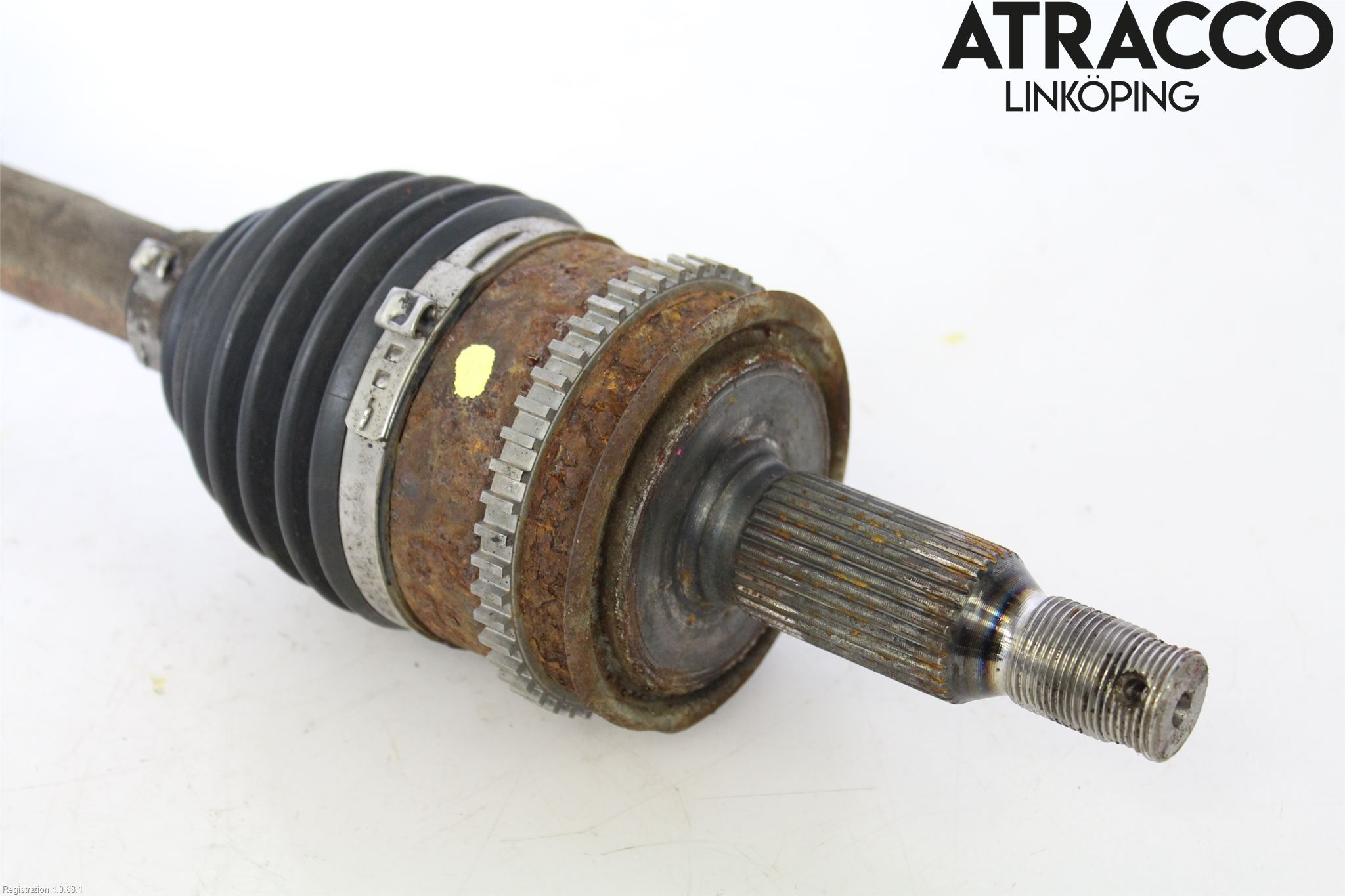 Mitsubishi L200 16-23 Drivaxel Fram Vänster
