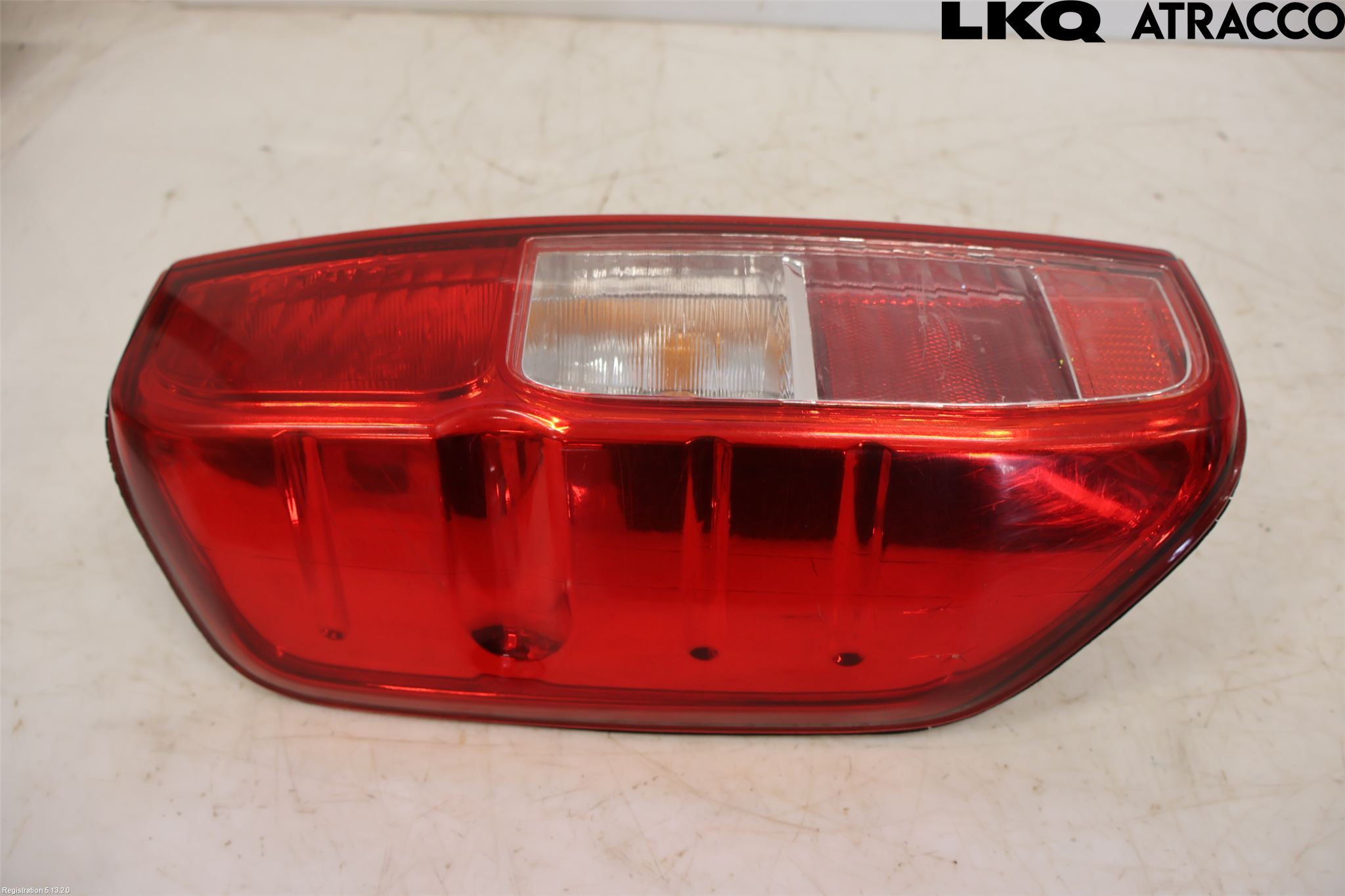 Nissan NAVARA 05-16 Bakljus Vänster