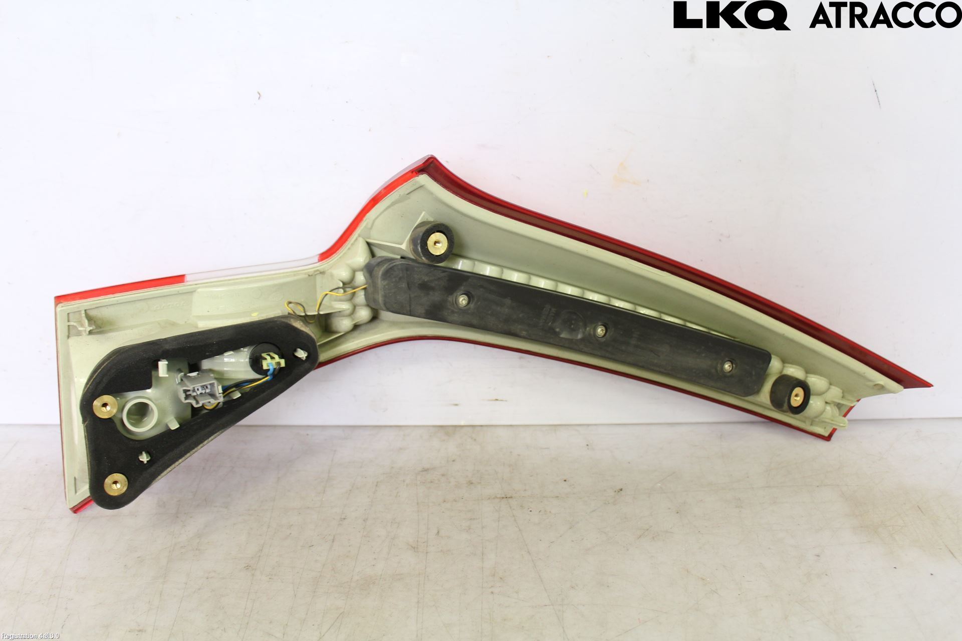 Volvo V70 08-13 Bakljus Lucka Hö