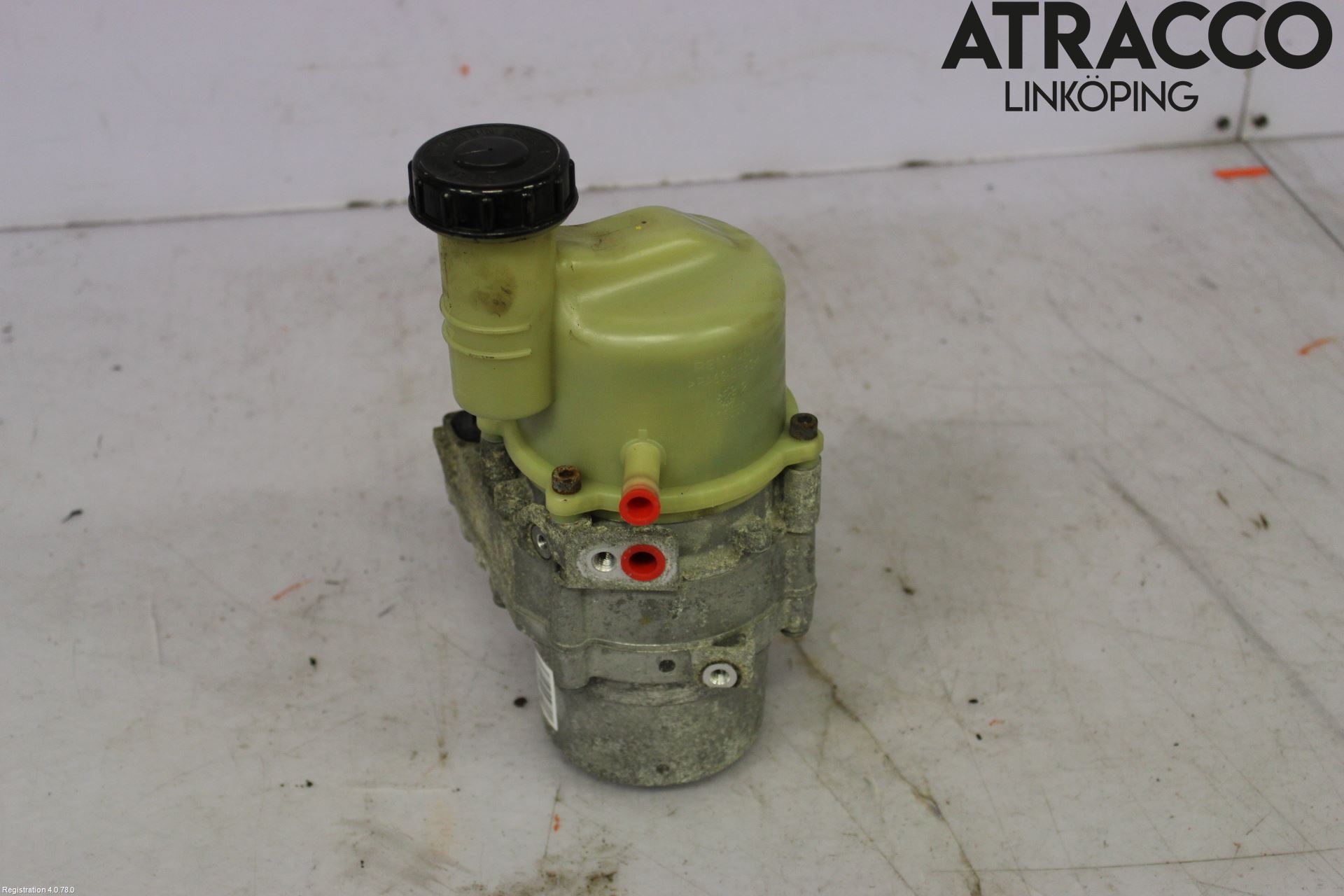 Dacia DOKKER 13- Styrservo Pump Elektrisk