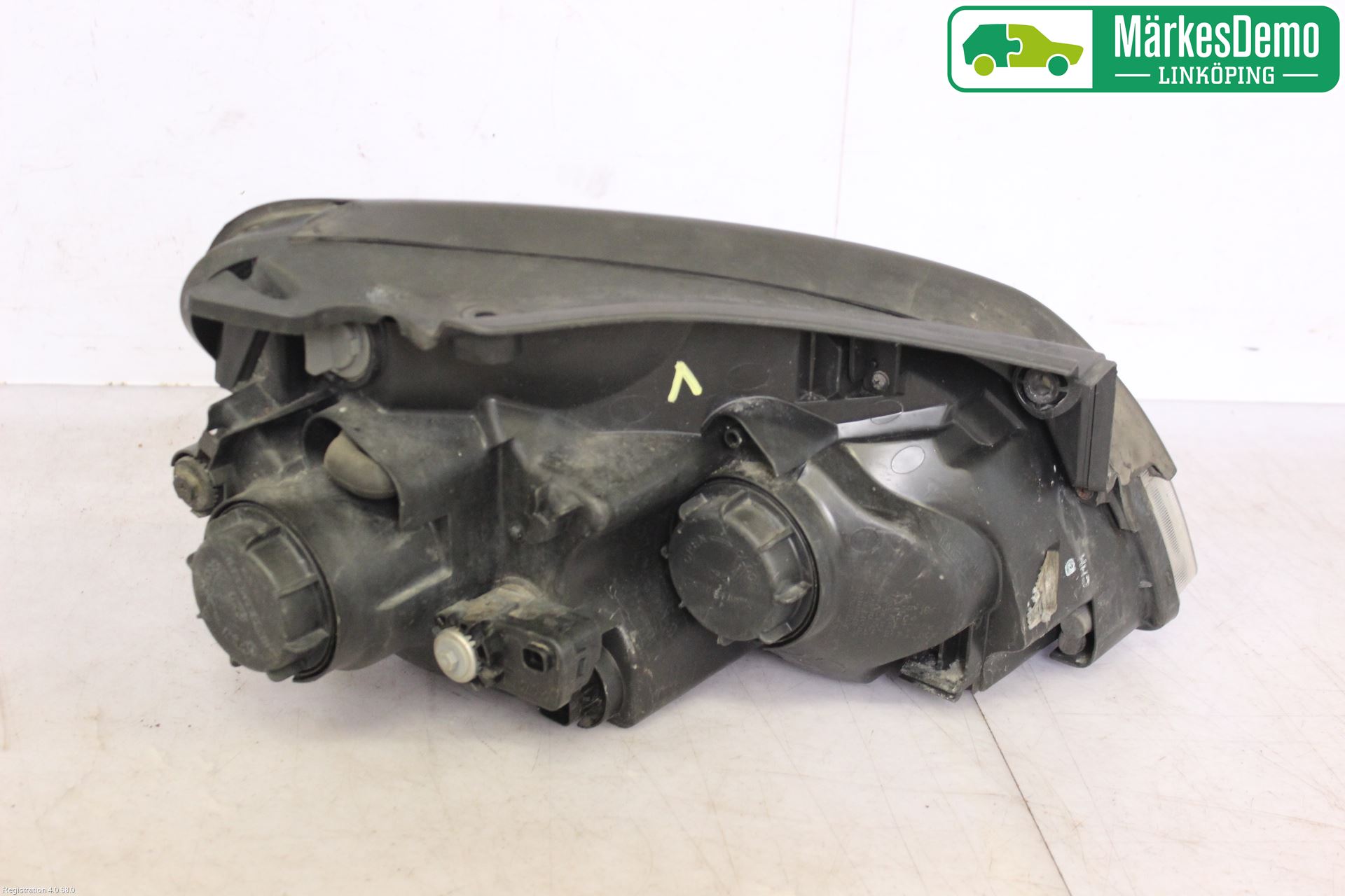 Kia CARENS II 07-12 Strålkastare Vänster