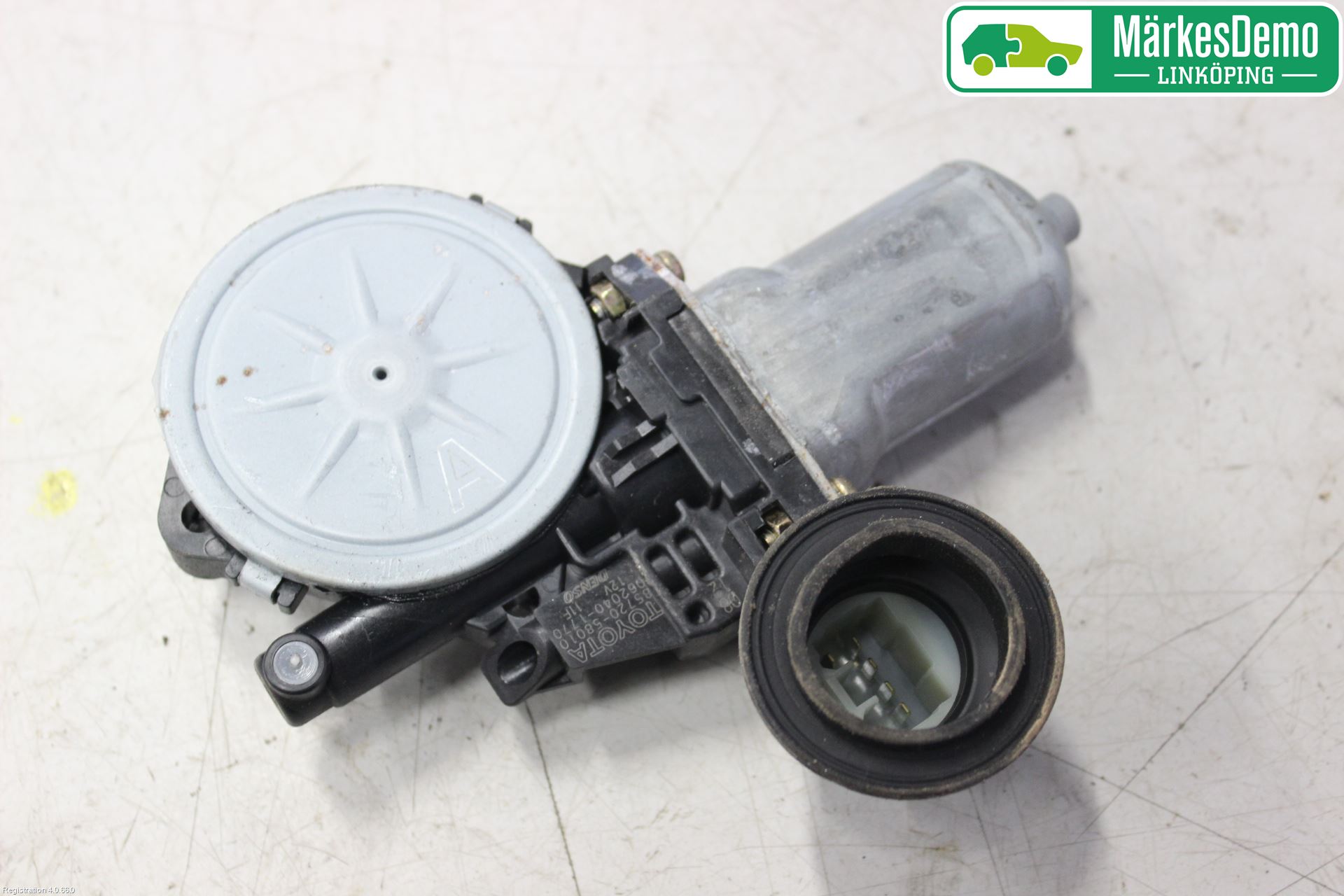 Toyota PRIUS NWH20 04-08 Fönsterhissmotor