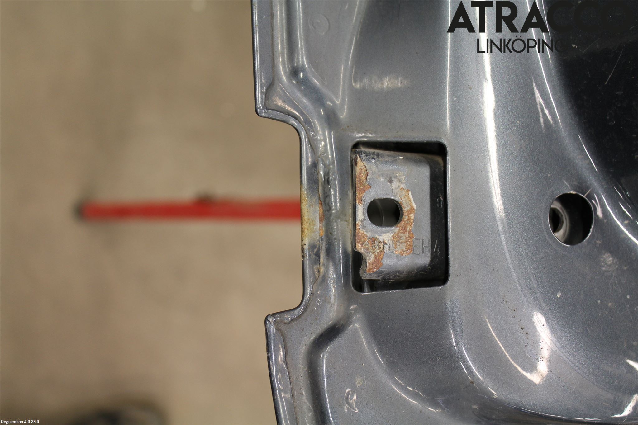 Volkswagen VW CADDY      04-10 Dörr Bak Van-Skåp Höger