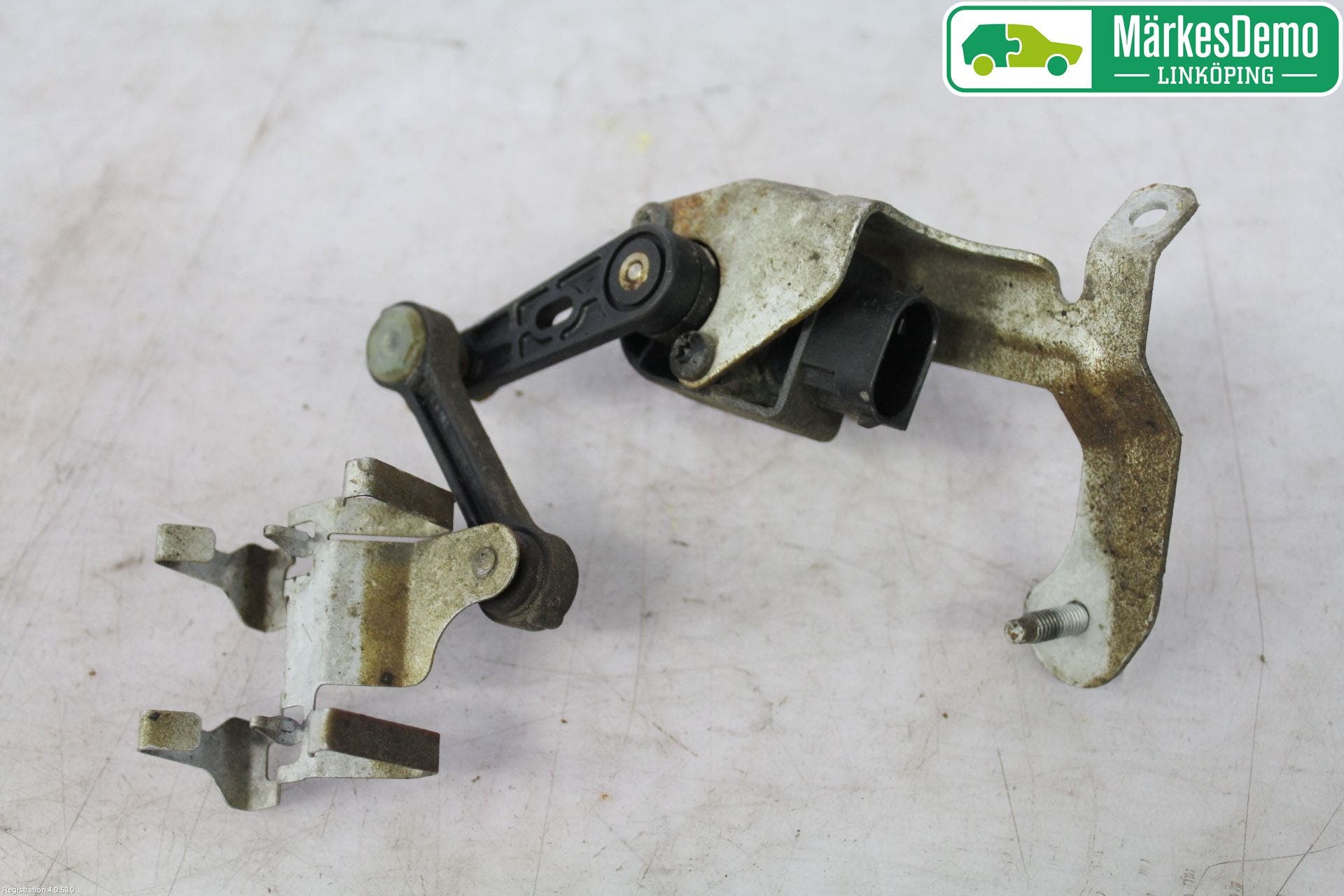 Mercedes-Benz MB E-KLASS (W213) 16-23 Givare Xenon/Ljushöjdsreglering