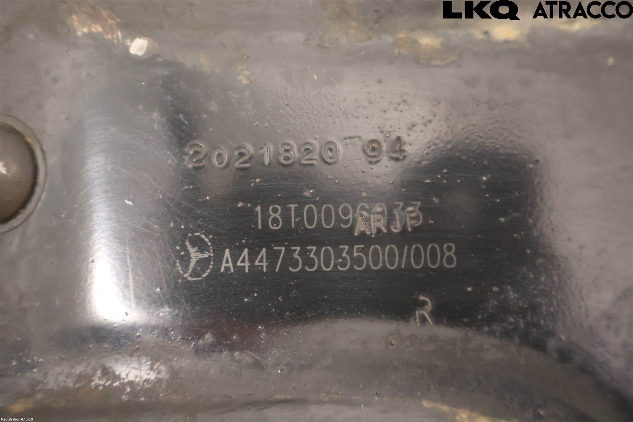 Mercedes-Benz MB VITO/V-KLASS (W640,W447,W448) 14- Bärarm Fram Undre Hö