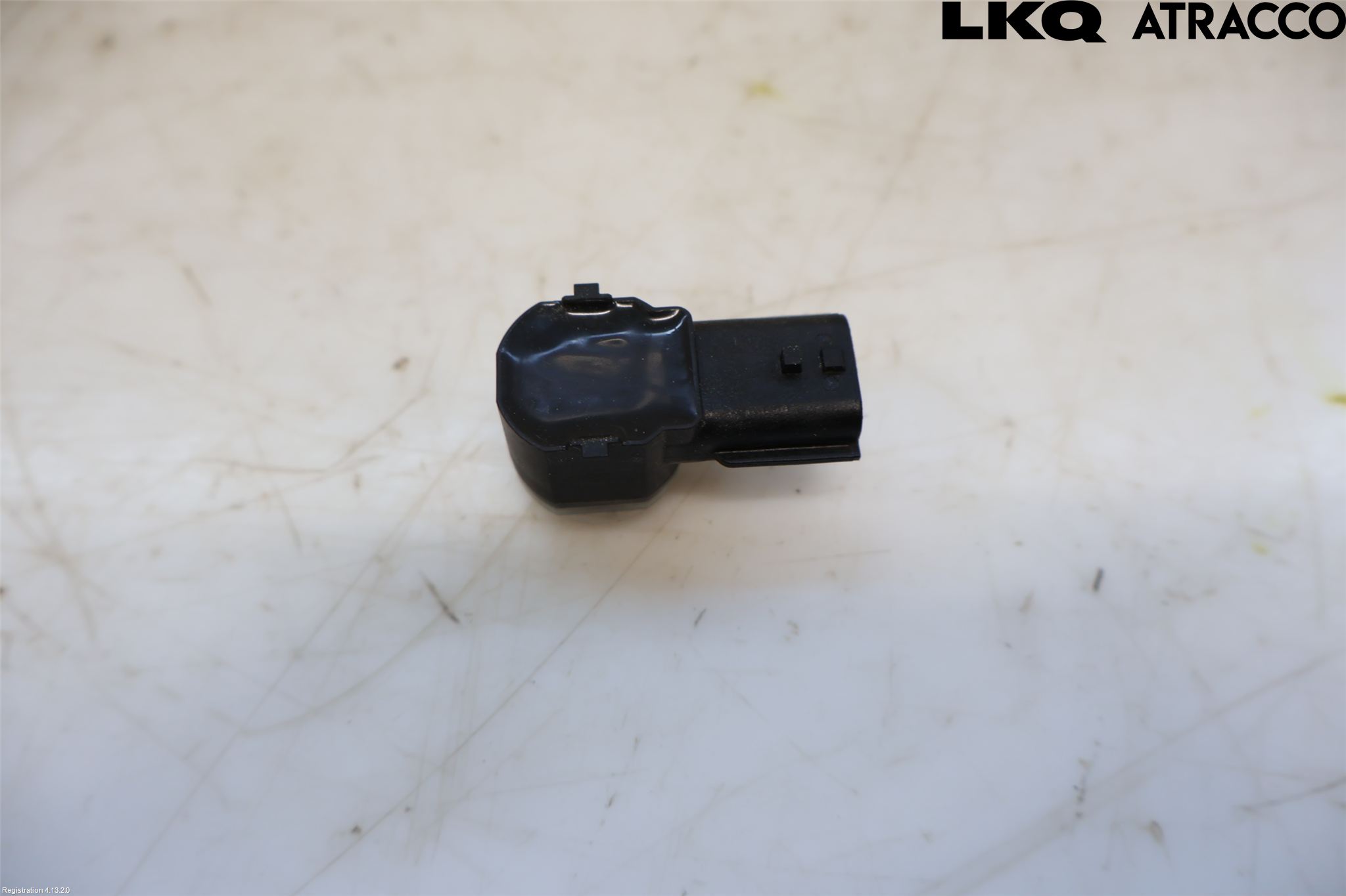 Nissan LEAF 18- Parkeringshjälp Frontsensor