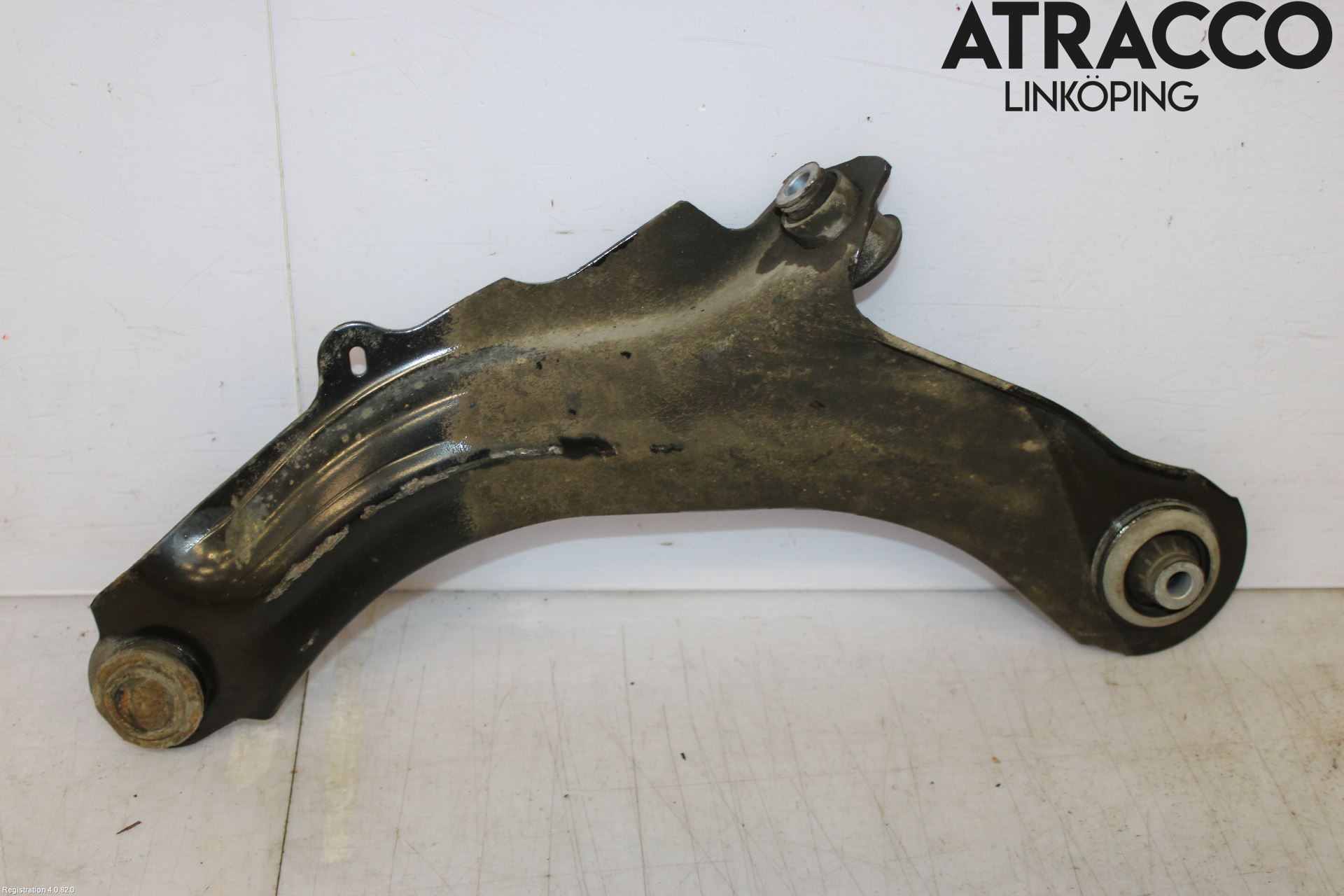 Renault CAPTUR 13-19 Bärarm Fram Undre Hö